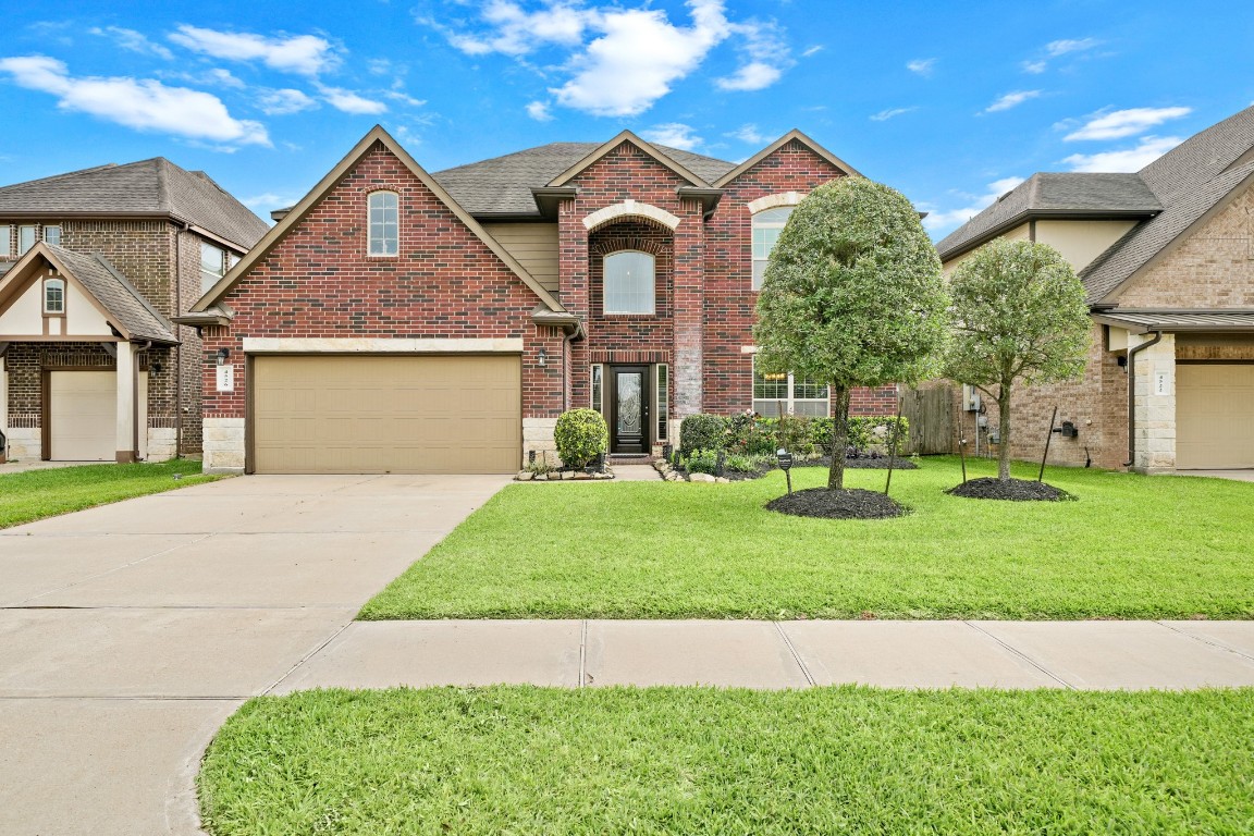Listing photo 1