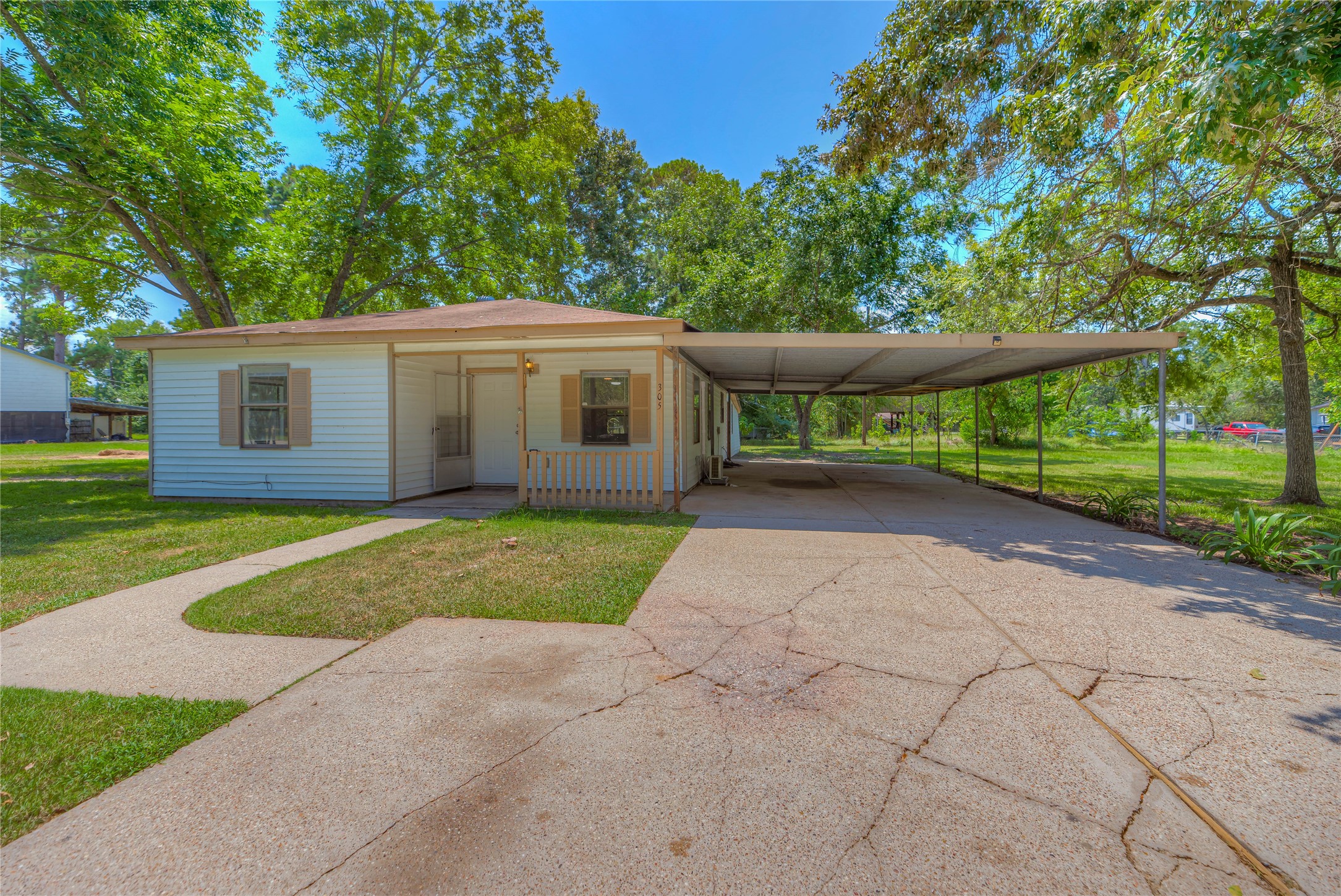 Listing photo 1