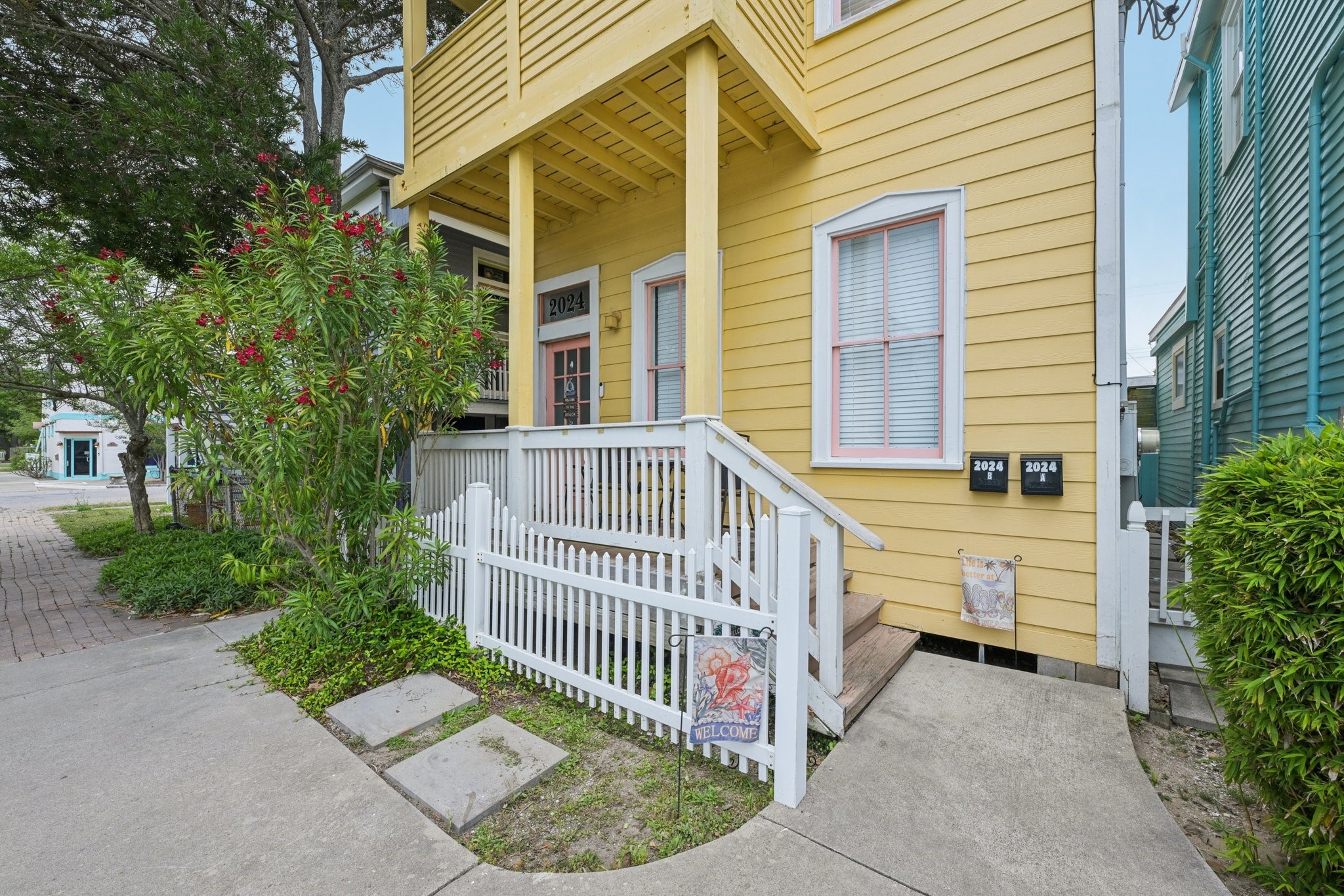 Listing photo 4