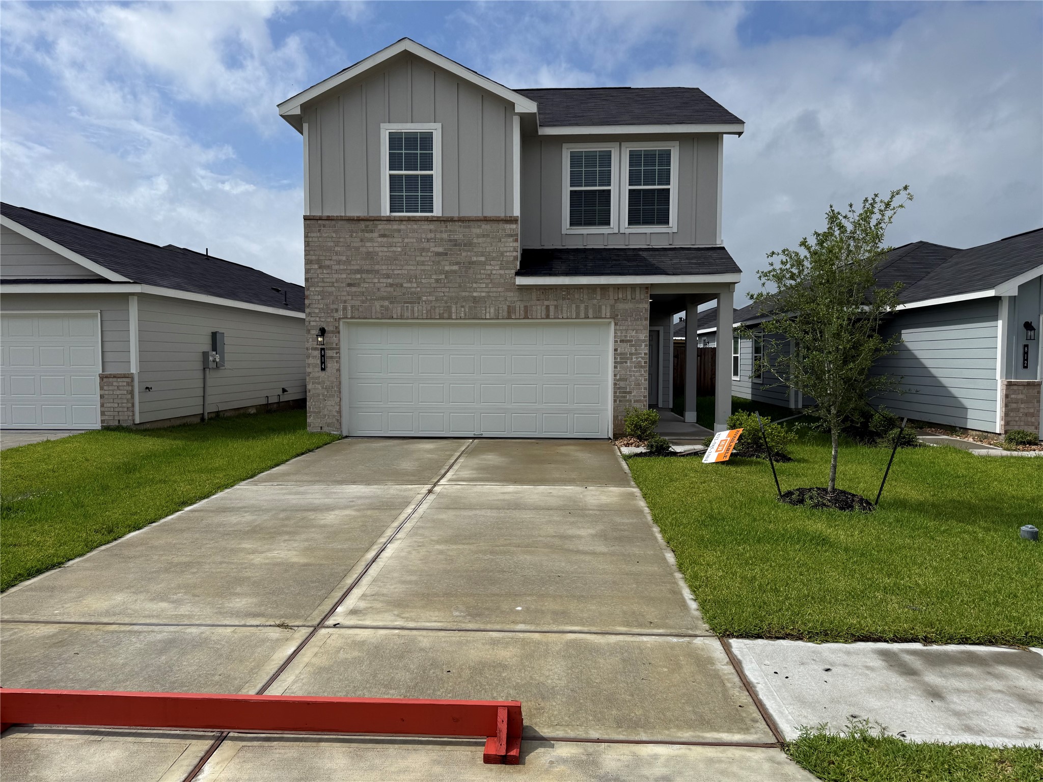 Listing photo 1