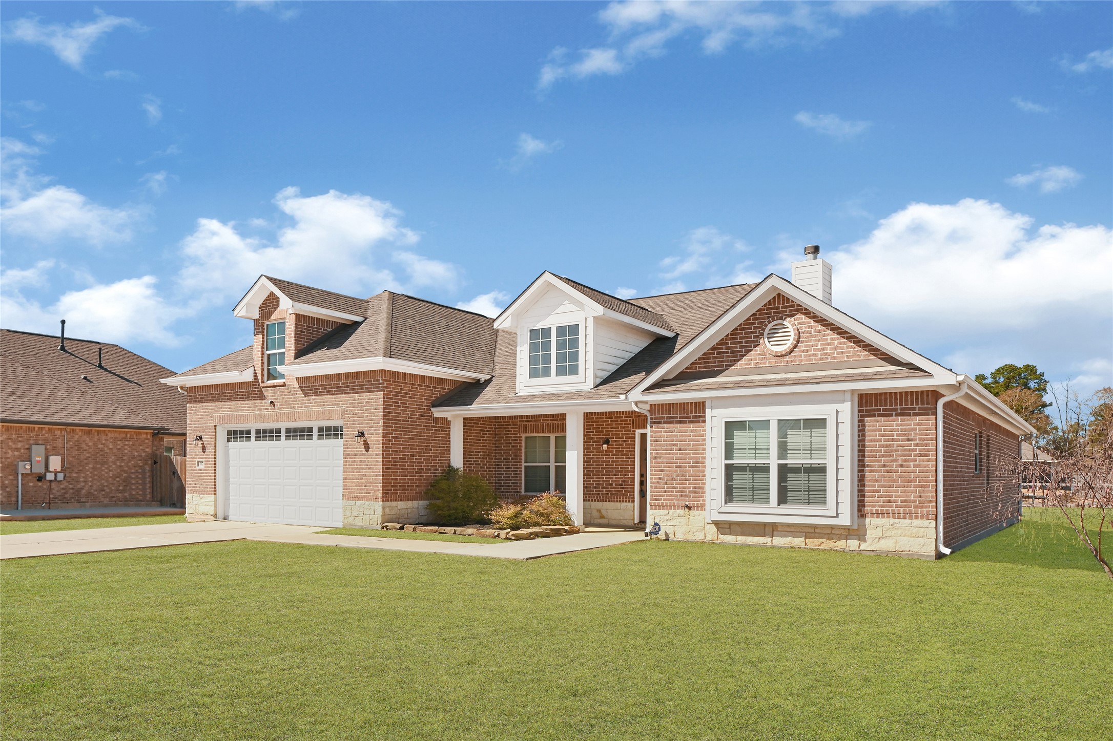 Listing photo 4