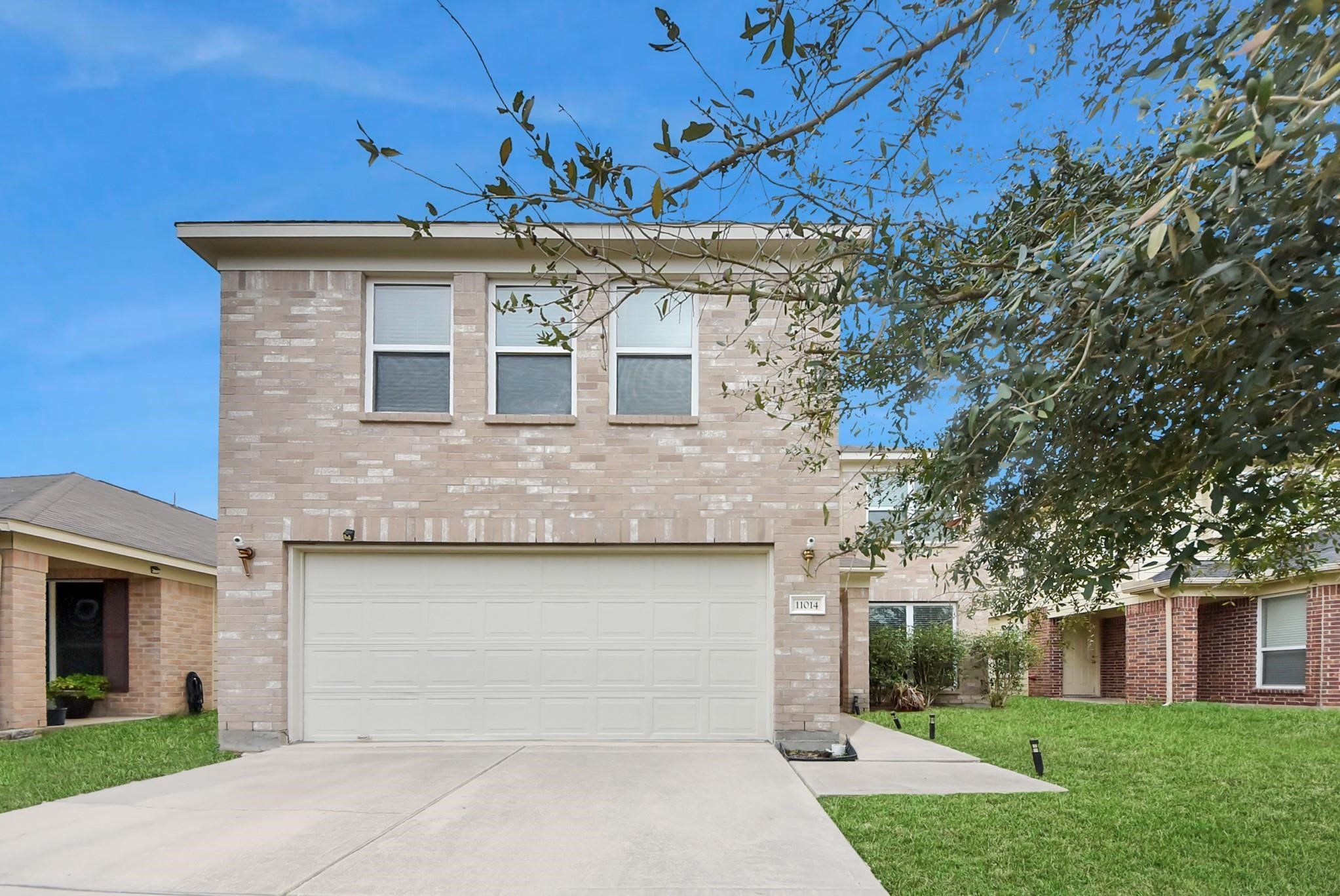 Listing photo 1