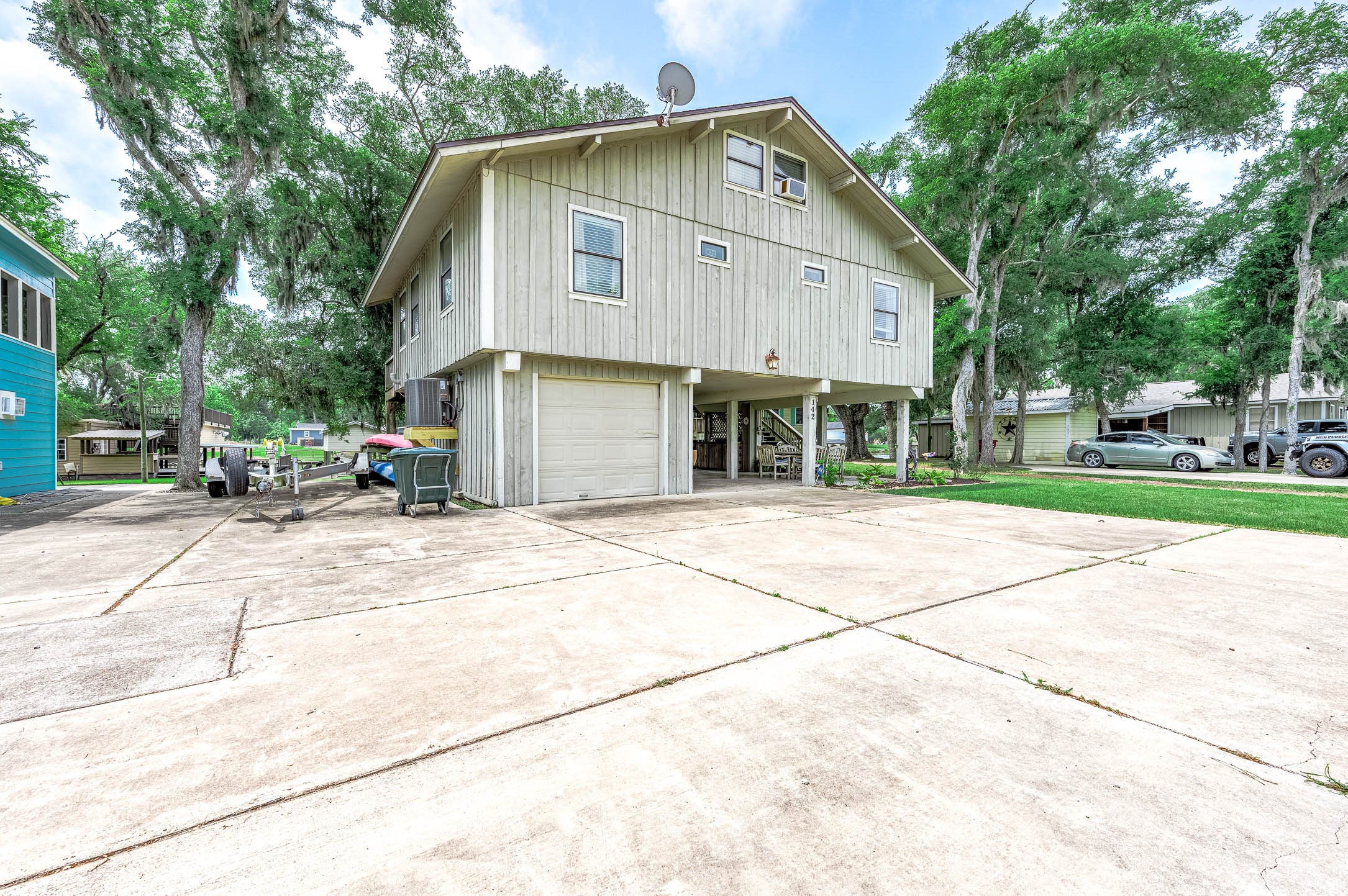 Listing photo 5
