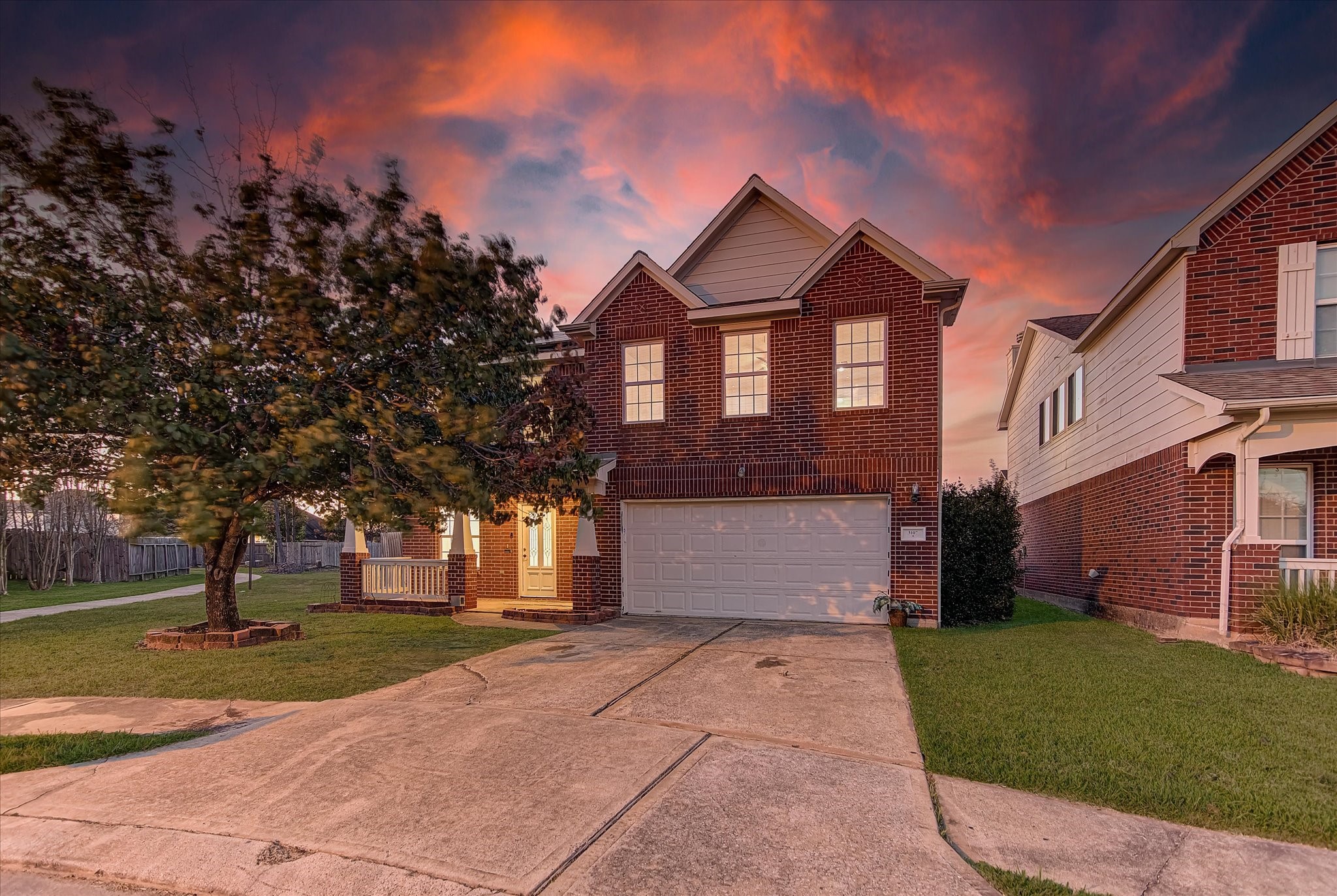 Listing photo 2