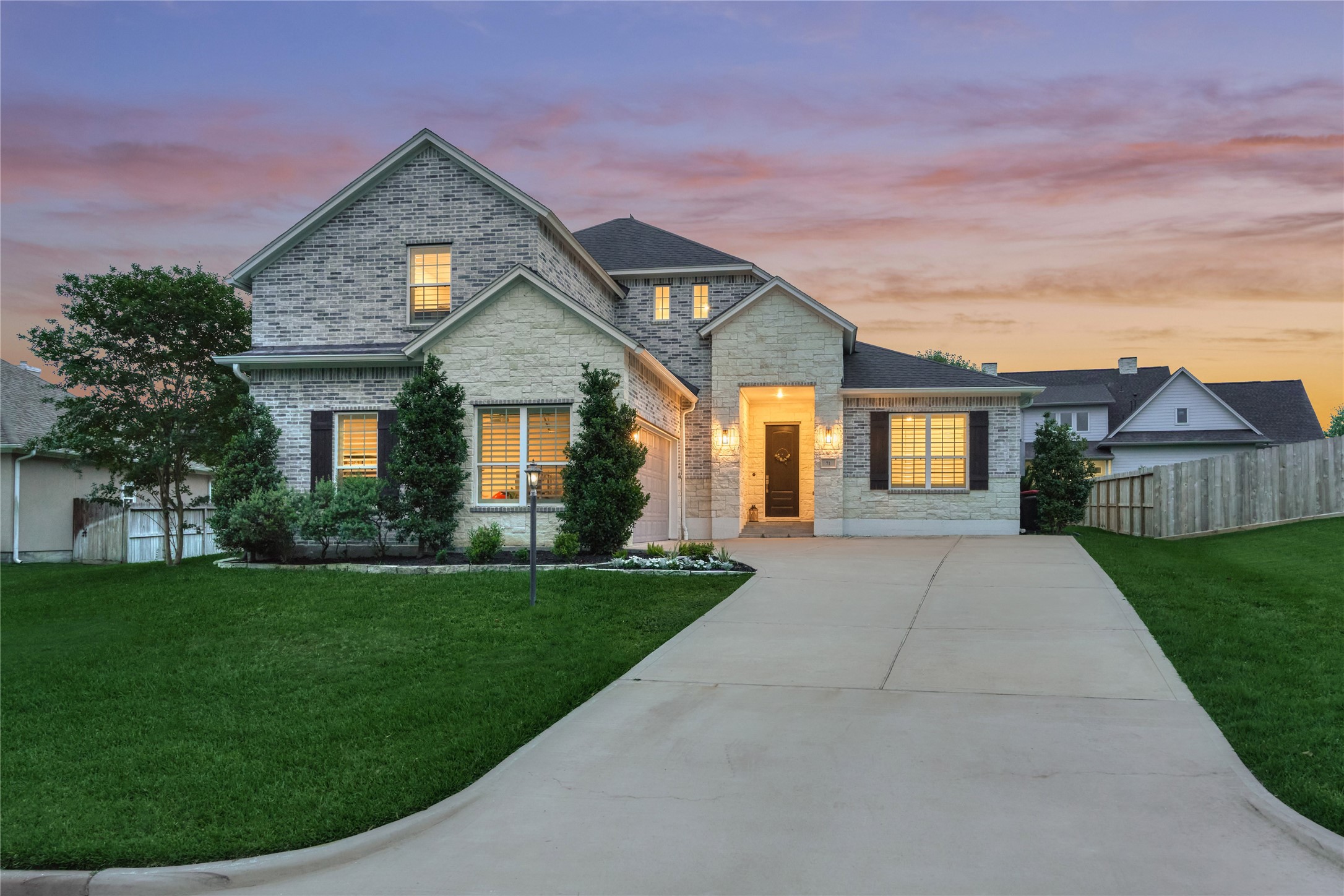 Listing photo 1