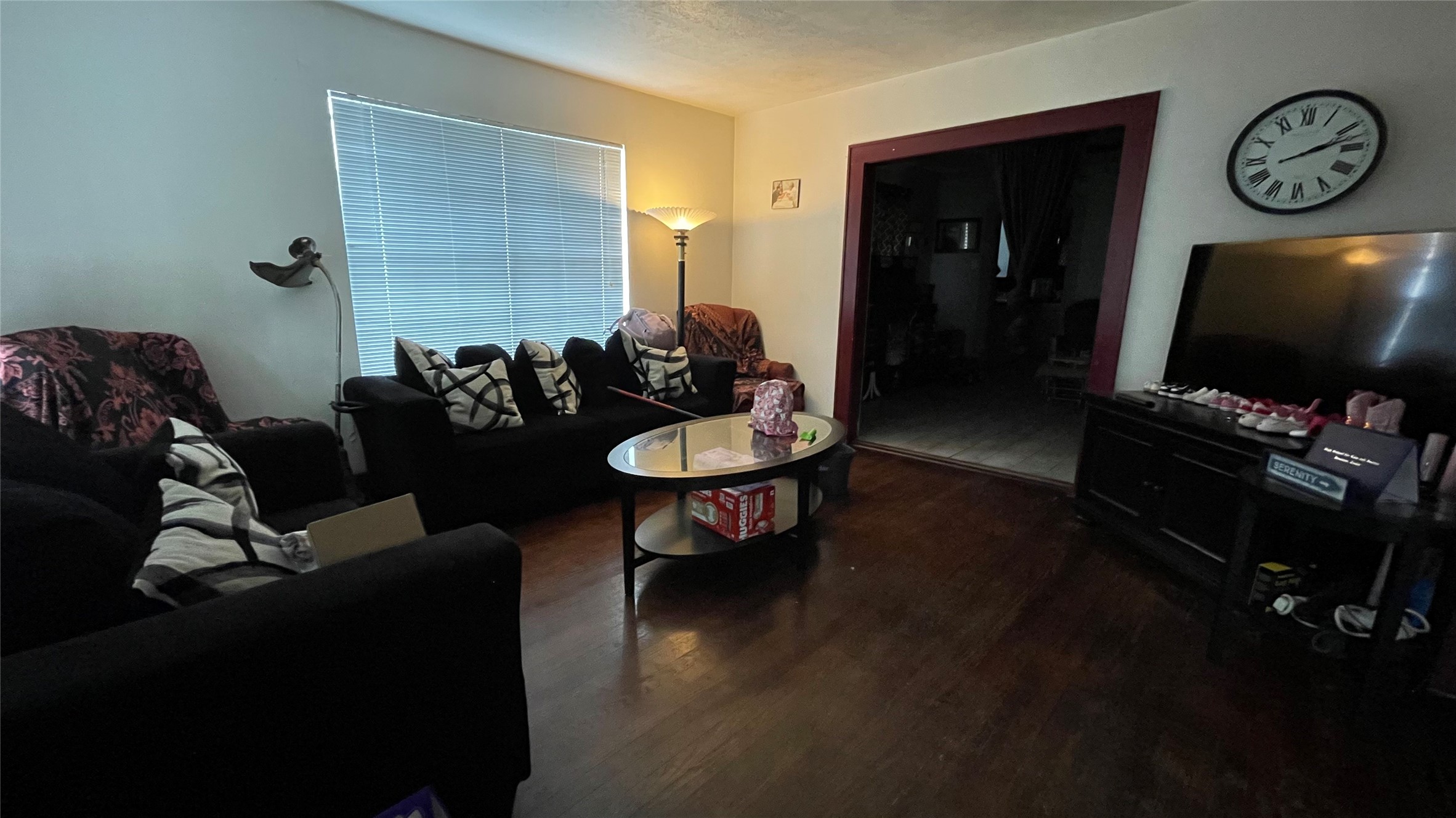 Listing photo 1