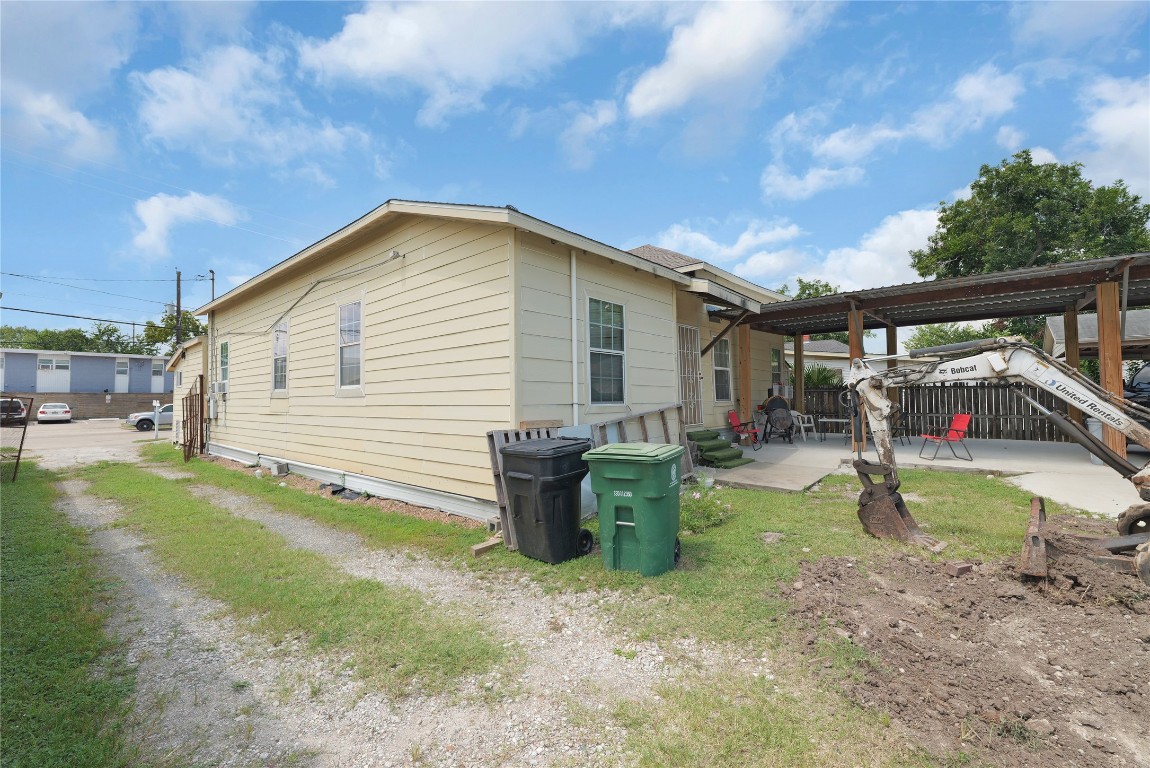 Listing photo 4