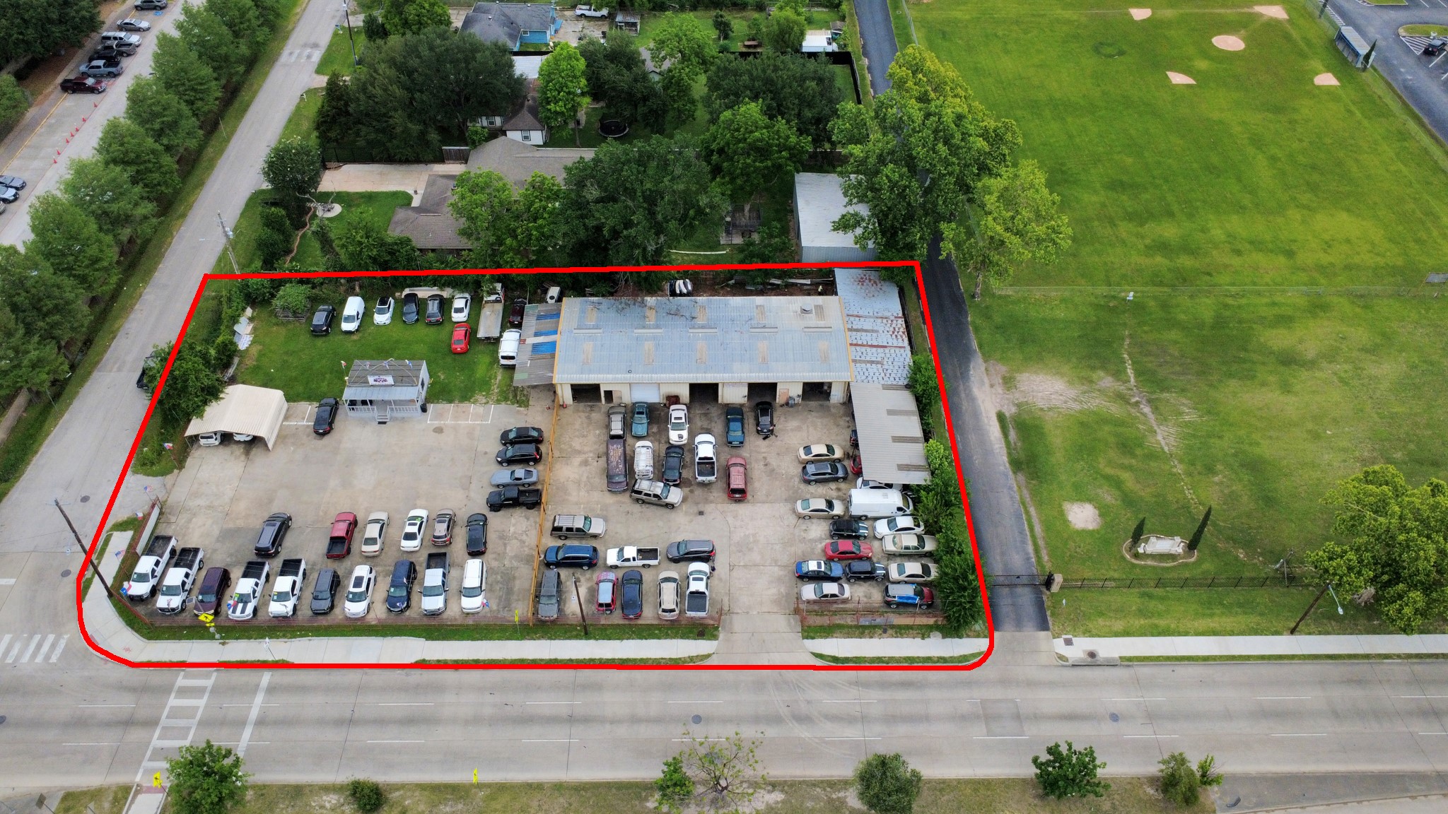 Listing photo 1