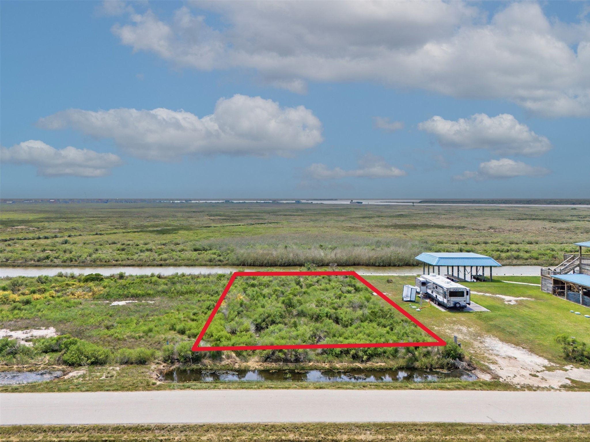 Listing photo 4