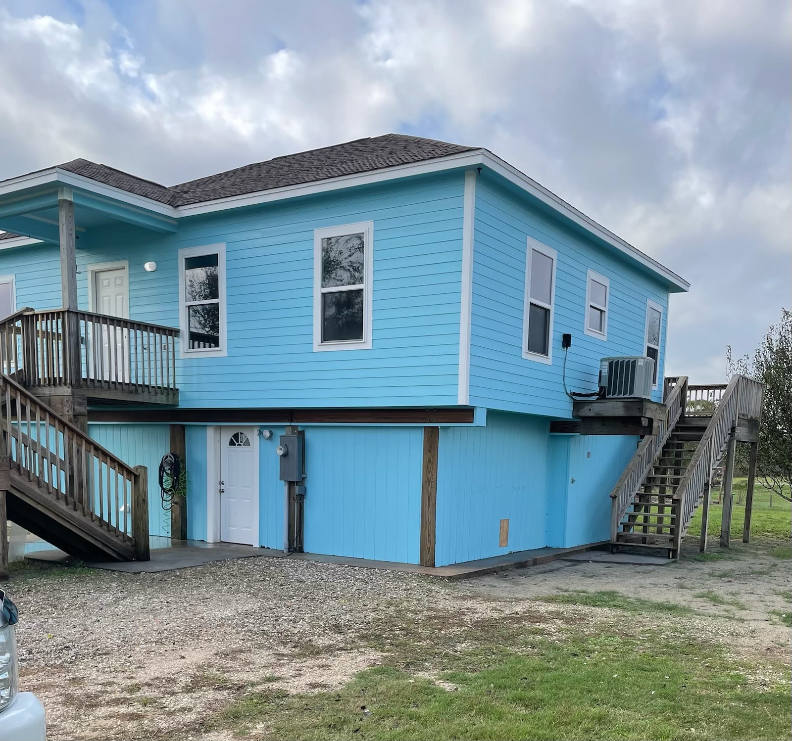 Listing photo 1
