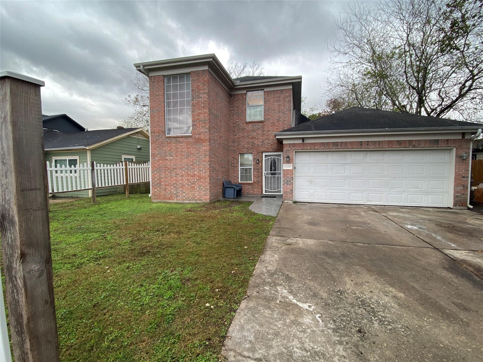 Listing photo 1