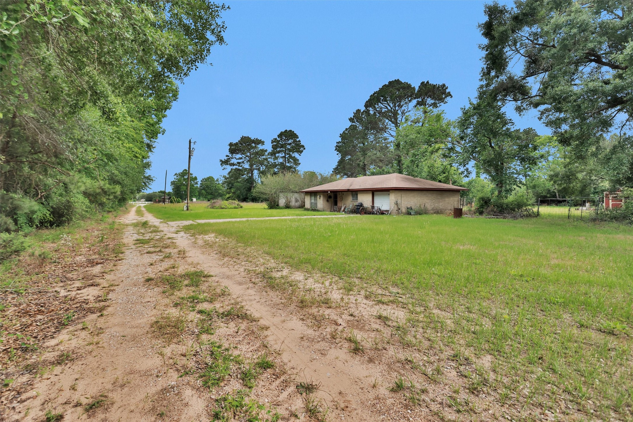 Listing photo 5
