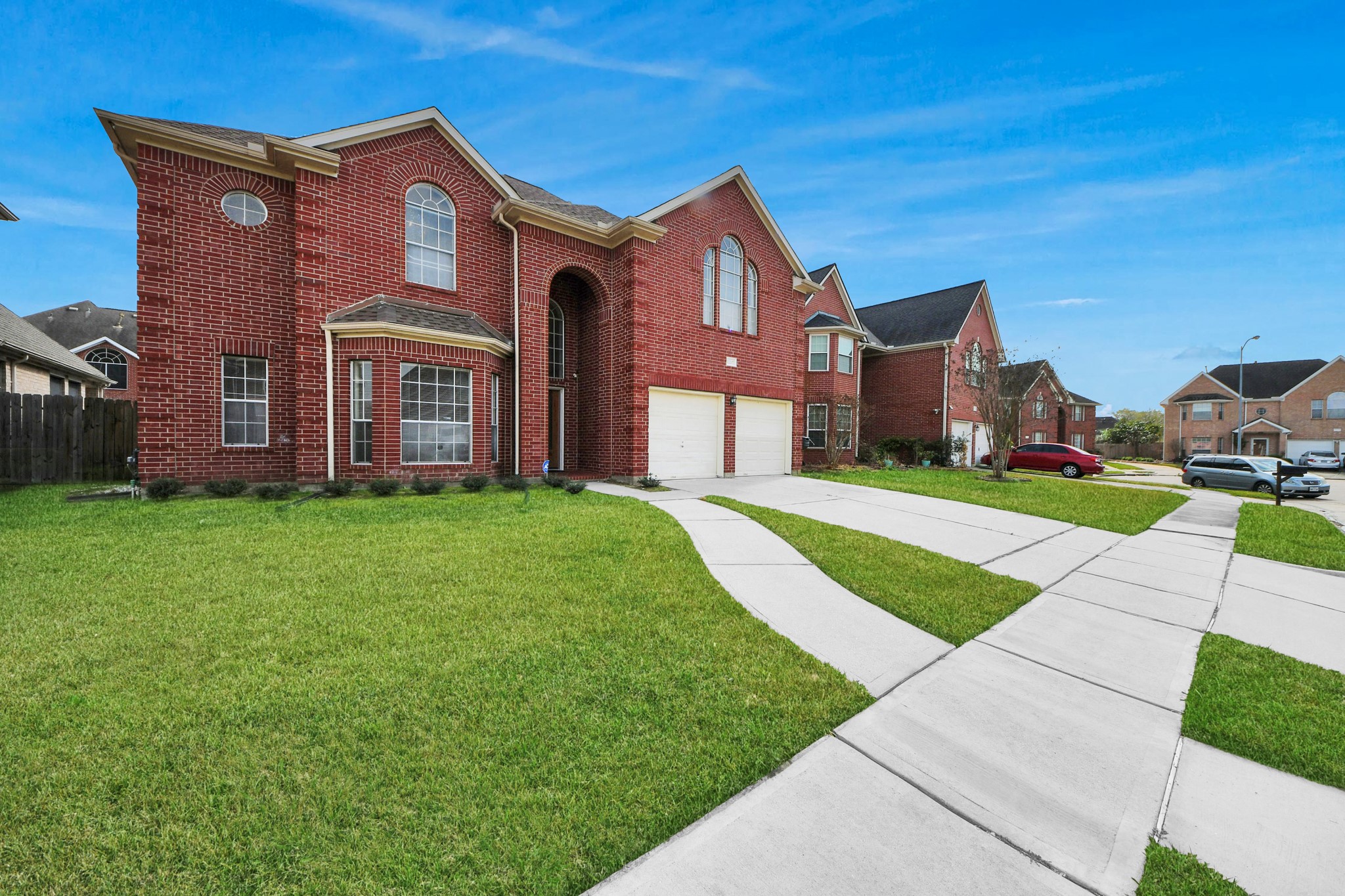 Listing photo 3