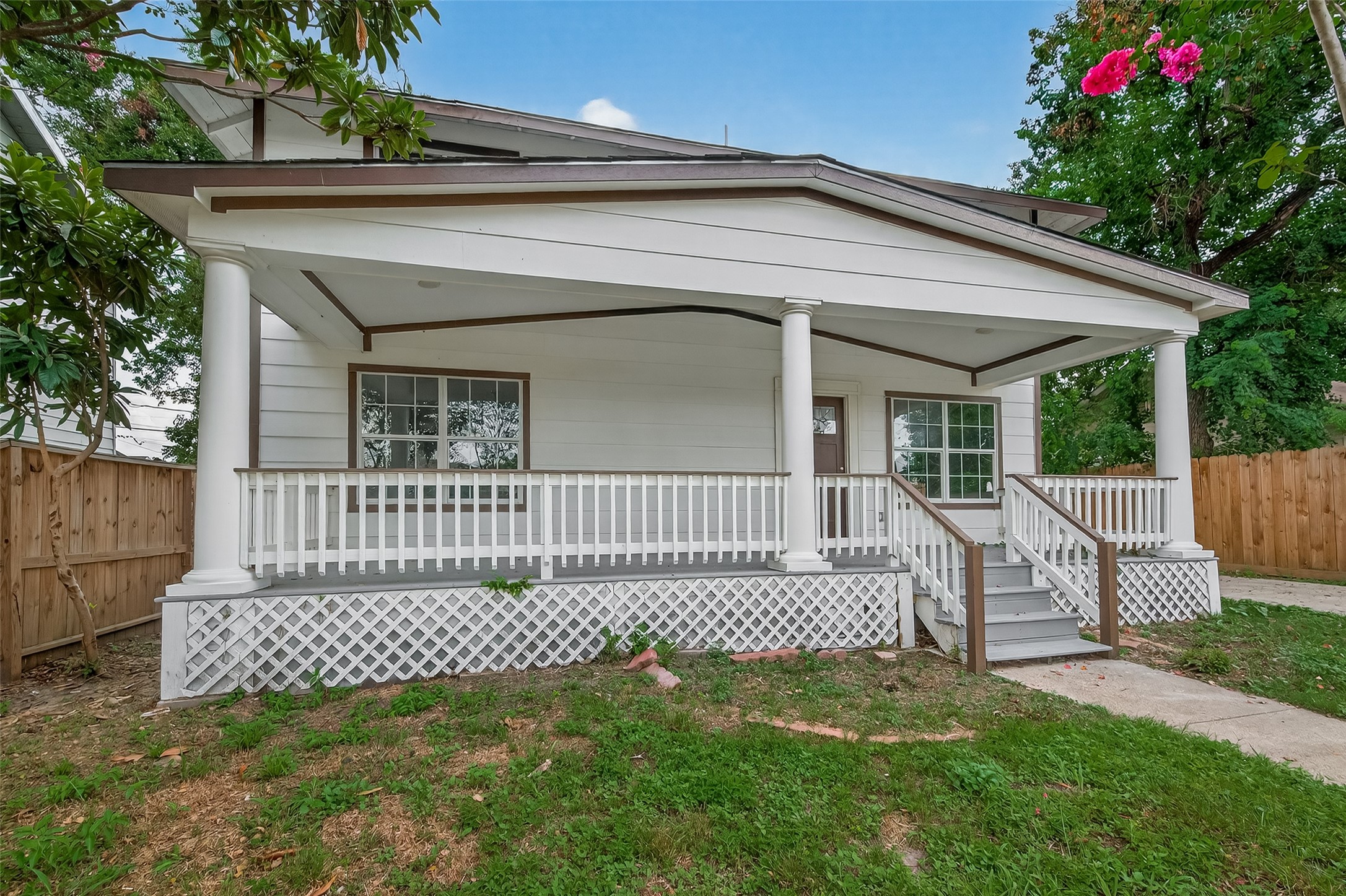 Listing photo 3