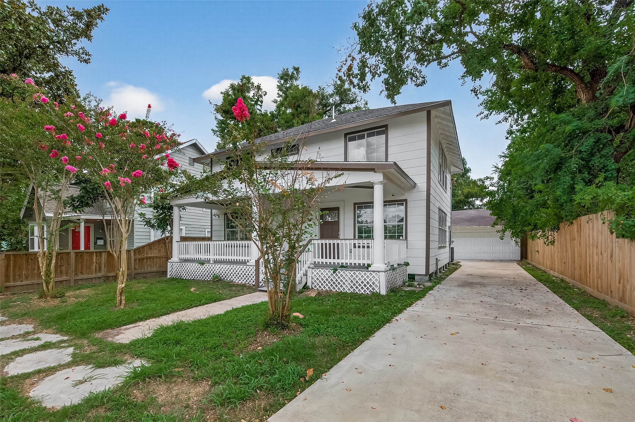 Listing photo 4