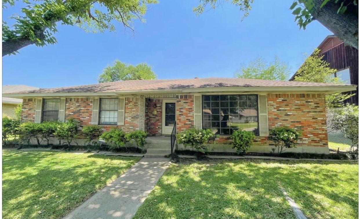 Listing photo 1