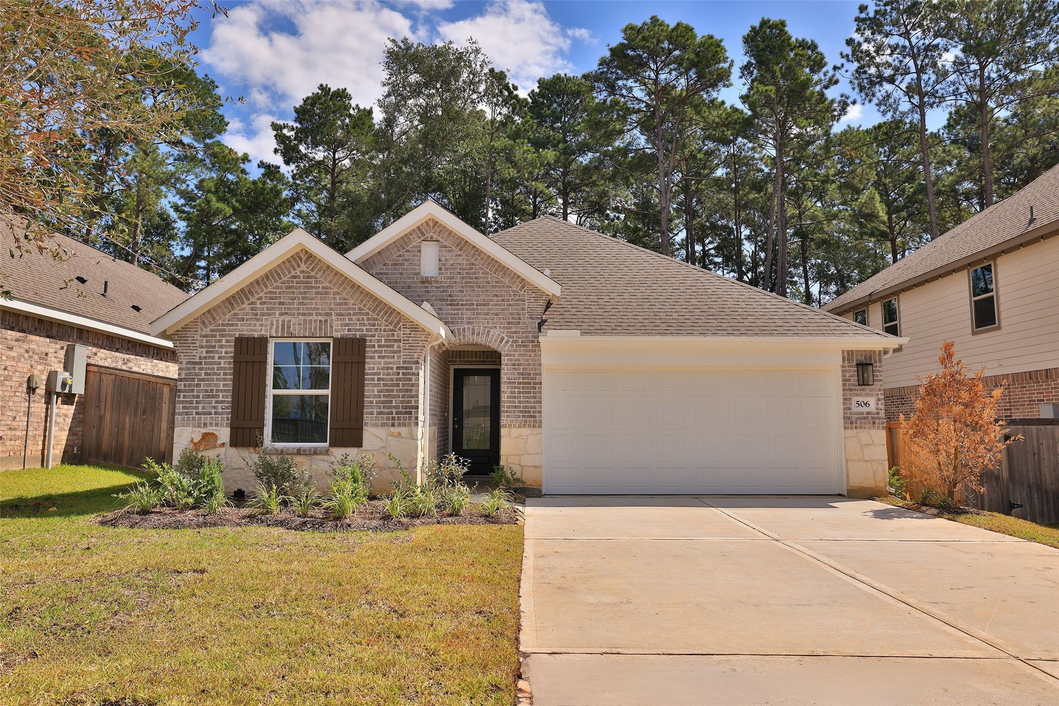 Listing photo 1