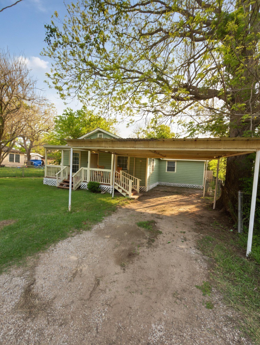 Listing photo 3