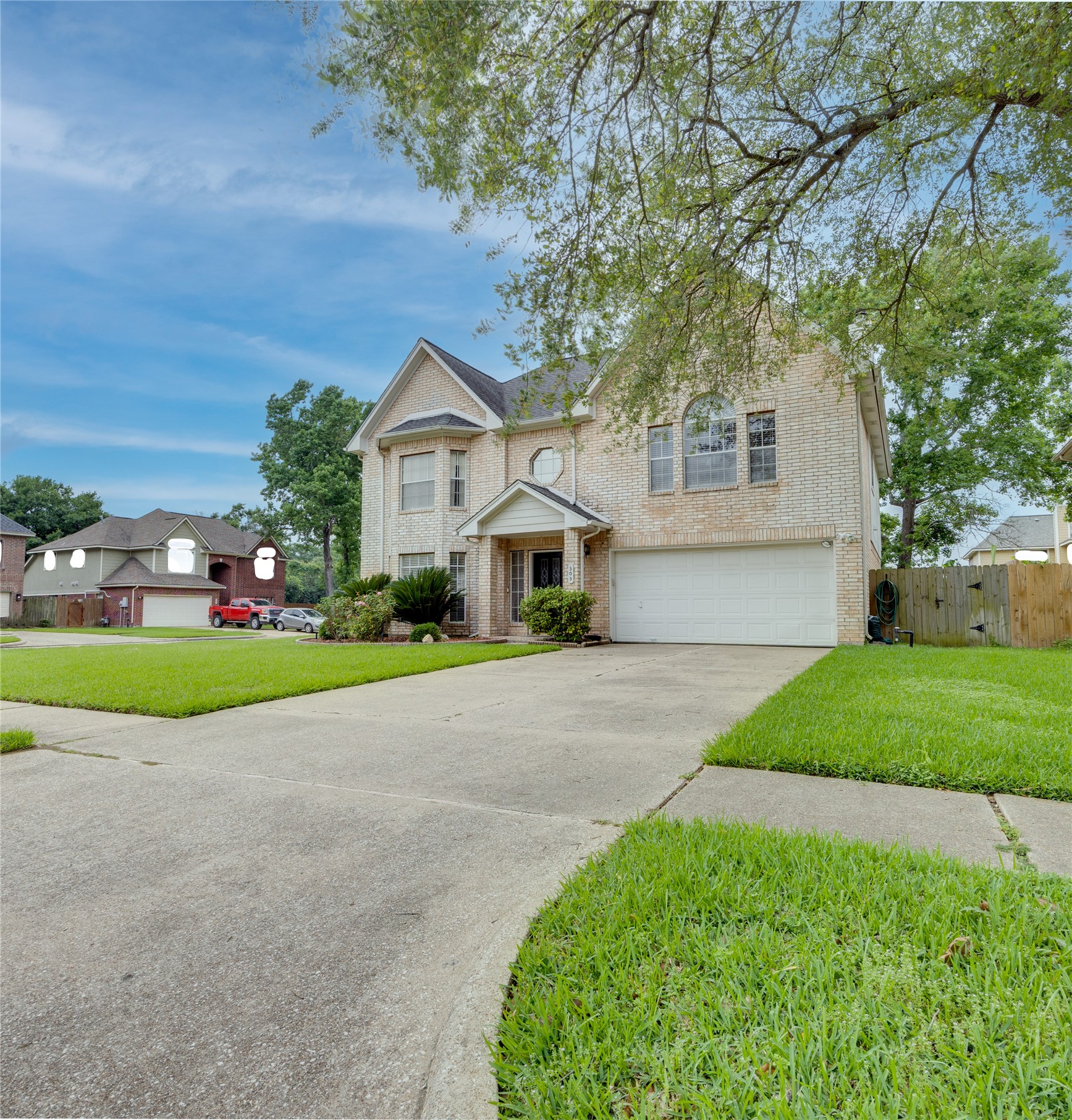 Listing photo 1