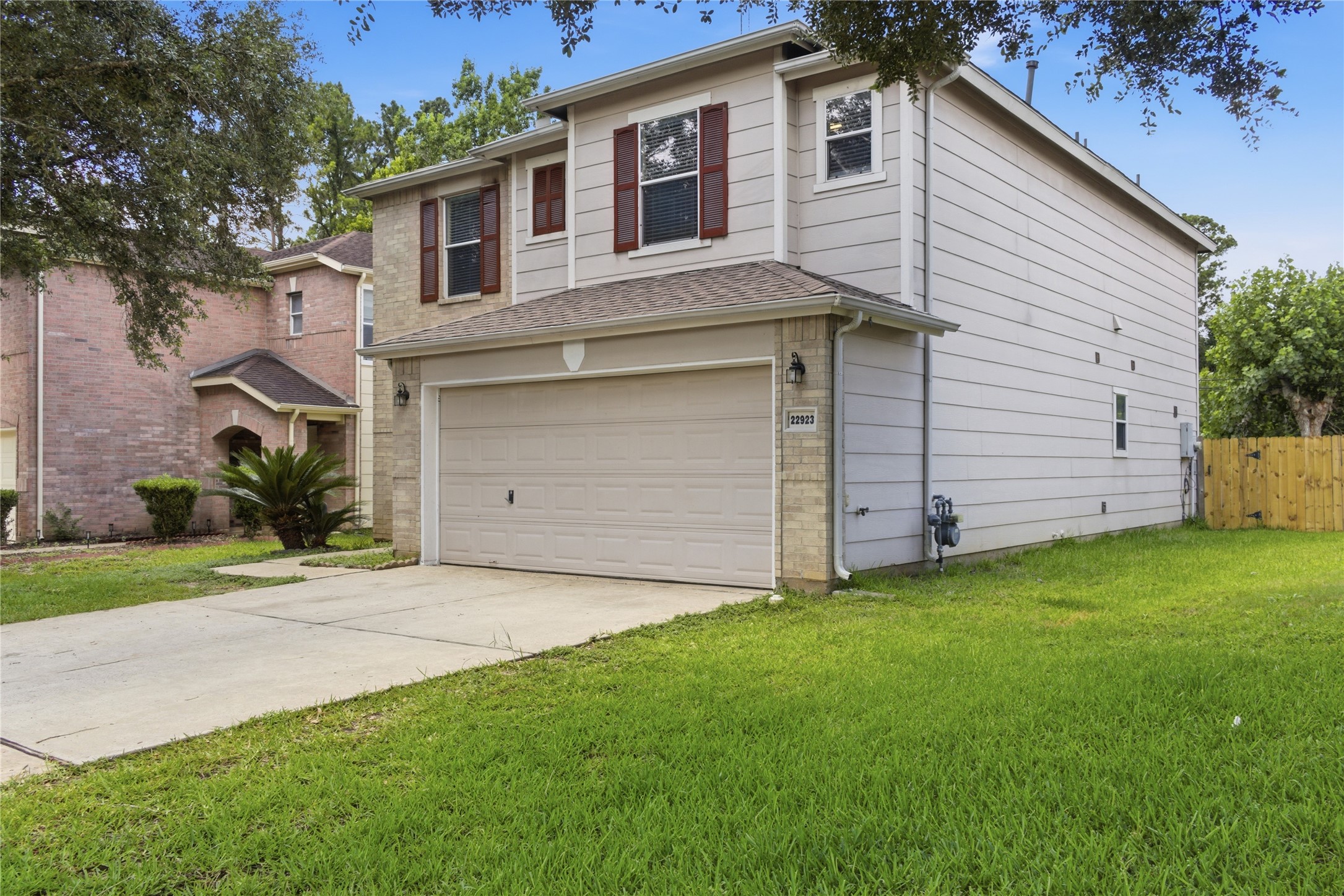 Listing photo 1