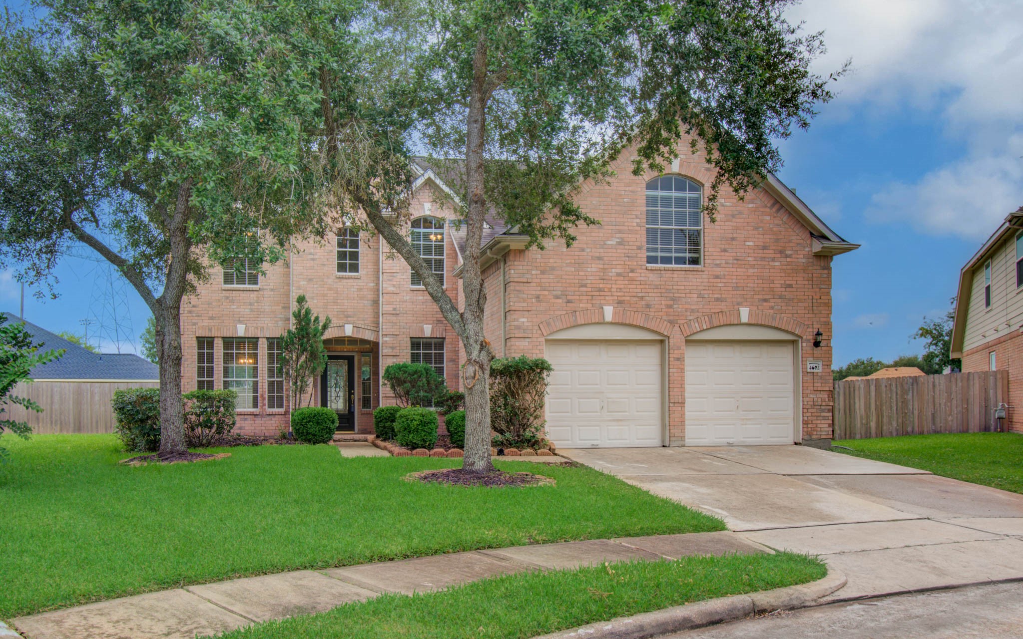 Listing photo 1