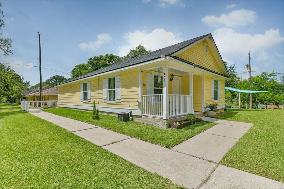 Listing photo 3