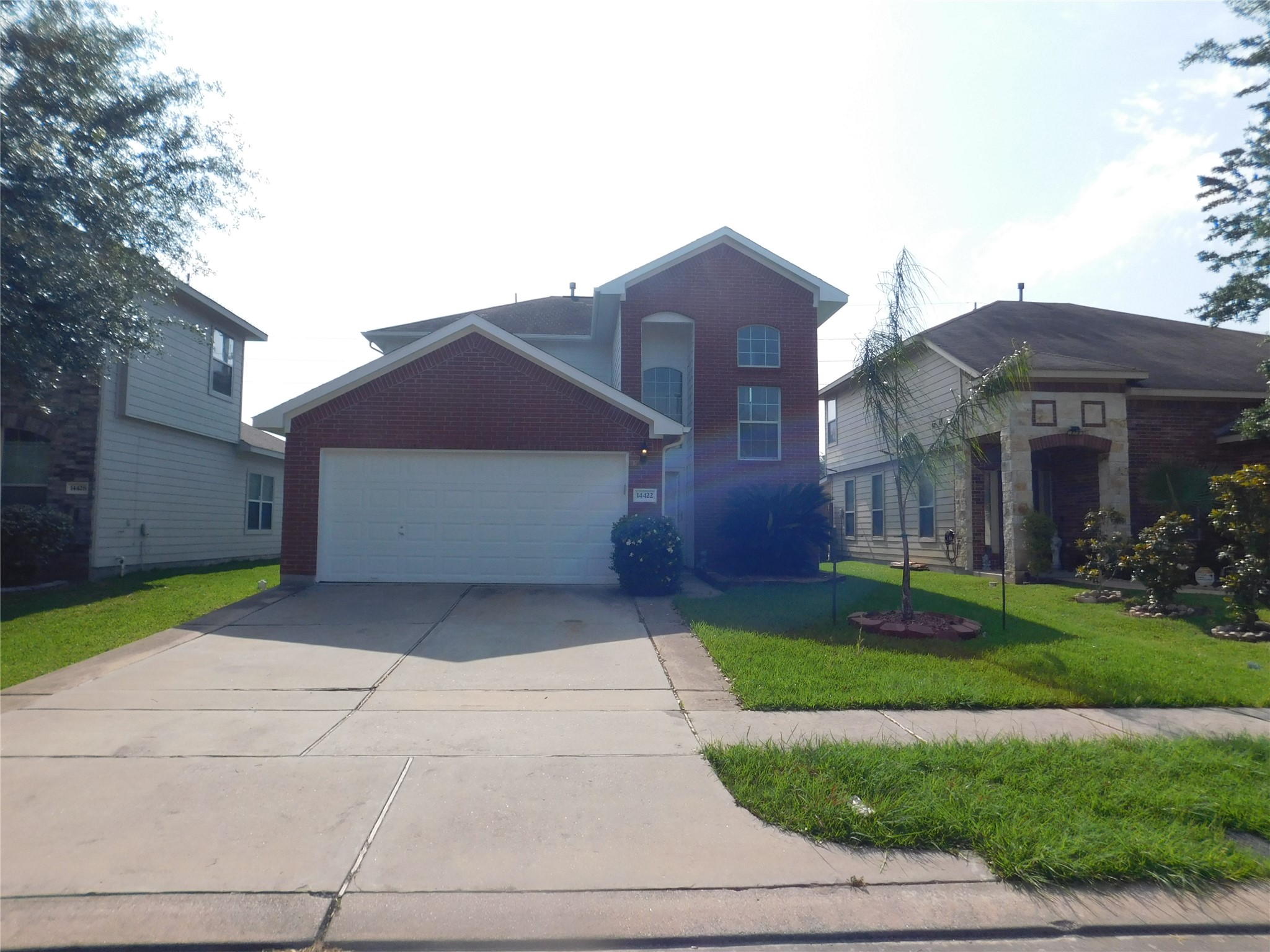 Listing photo 1