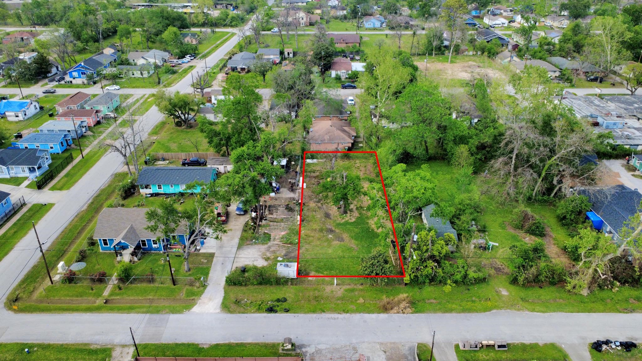 Listing photo 2
