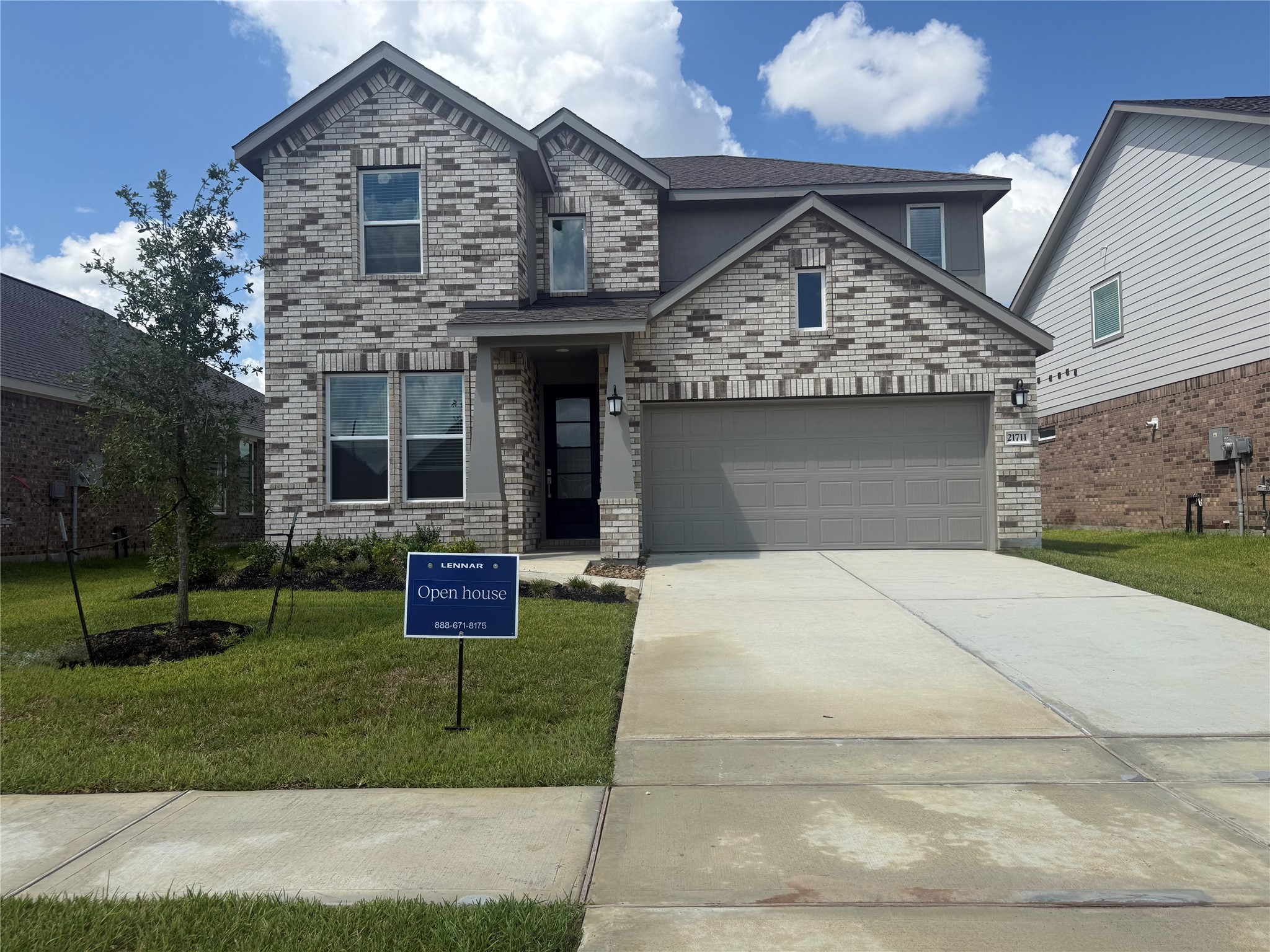 Listing photo 1
