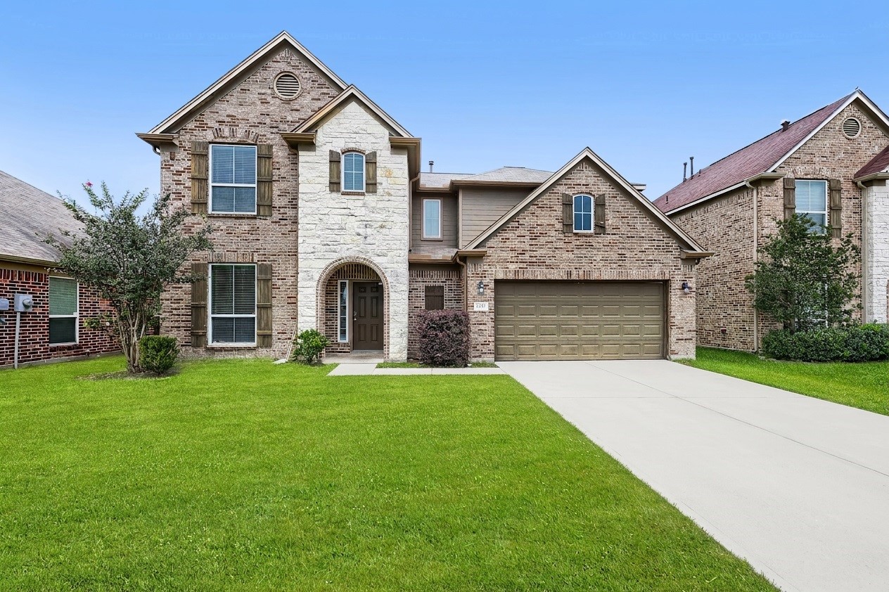 Listing photo 1