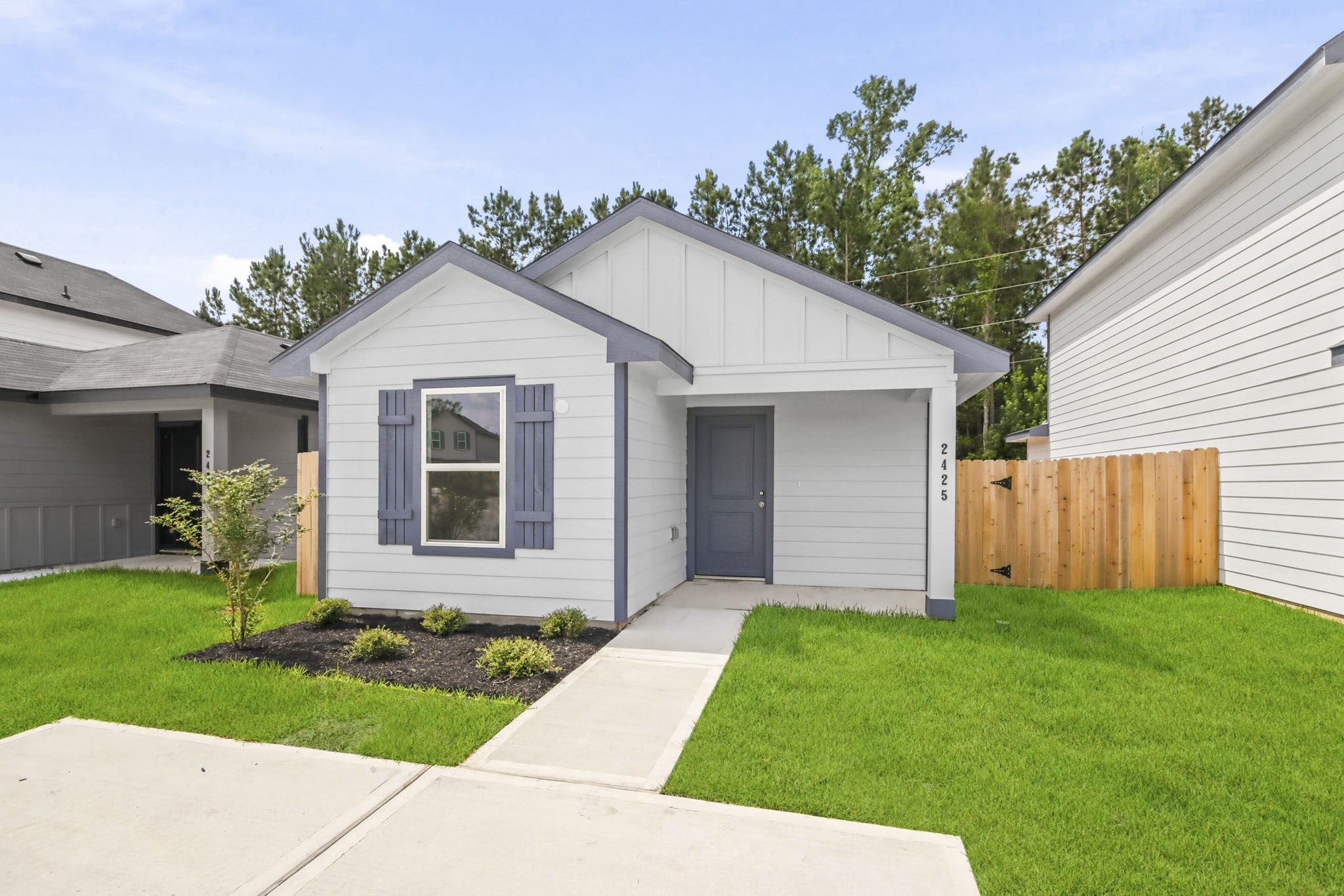 Listing photo 1