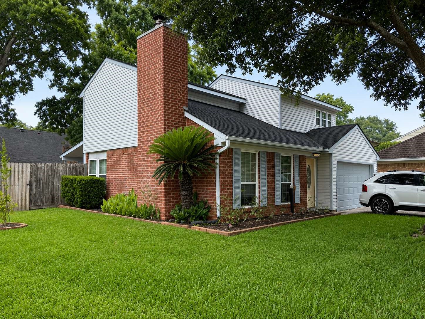 Listing photo 3