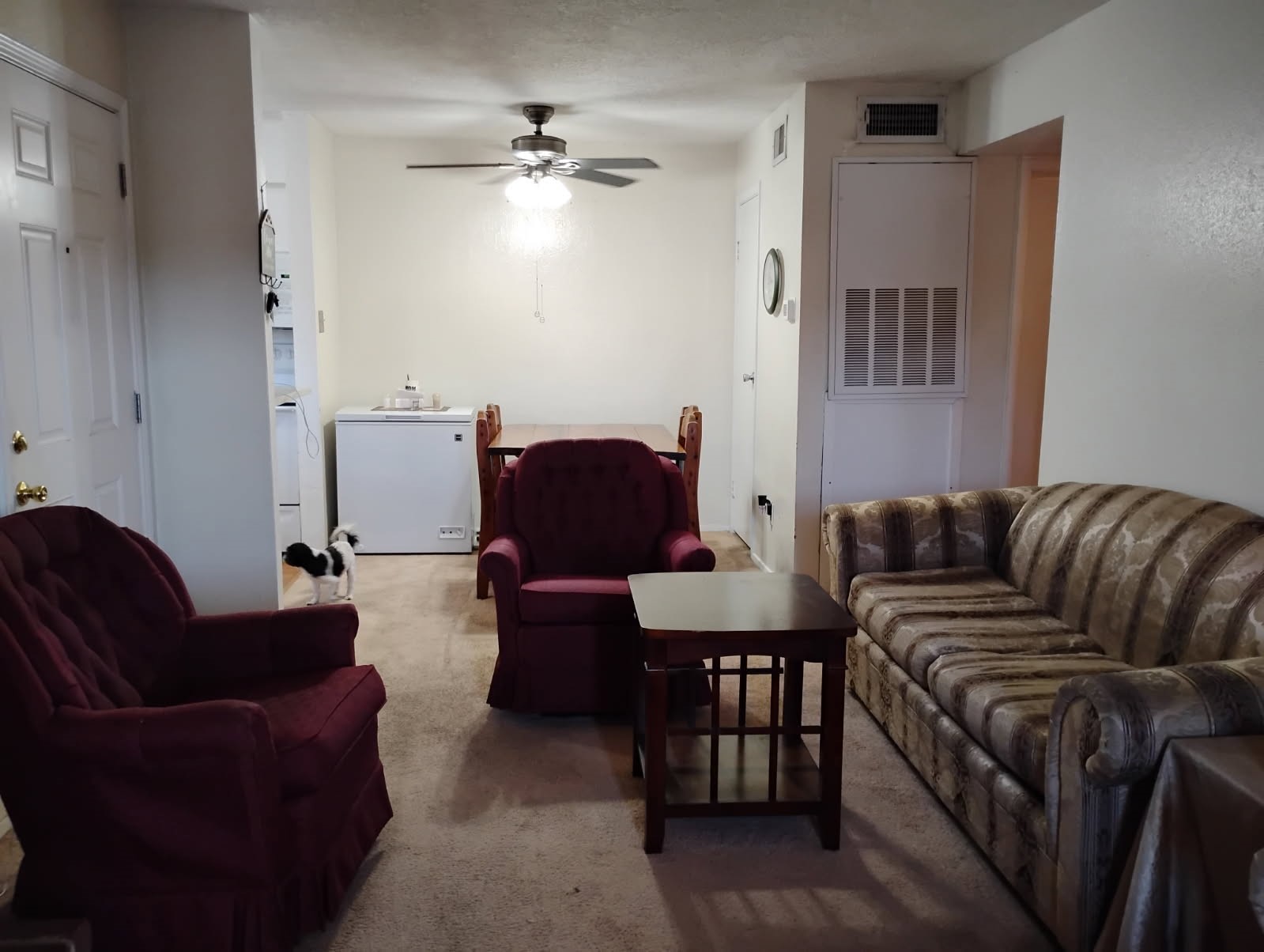 Listing photo 3