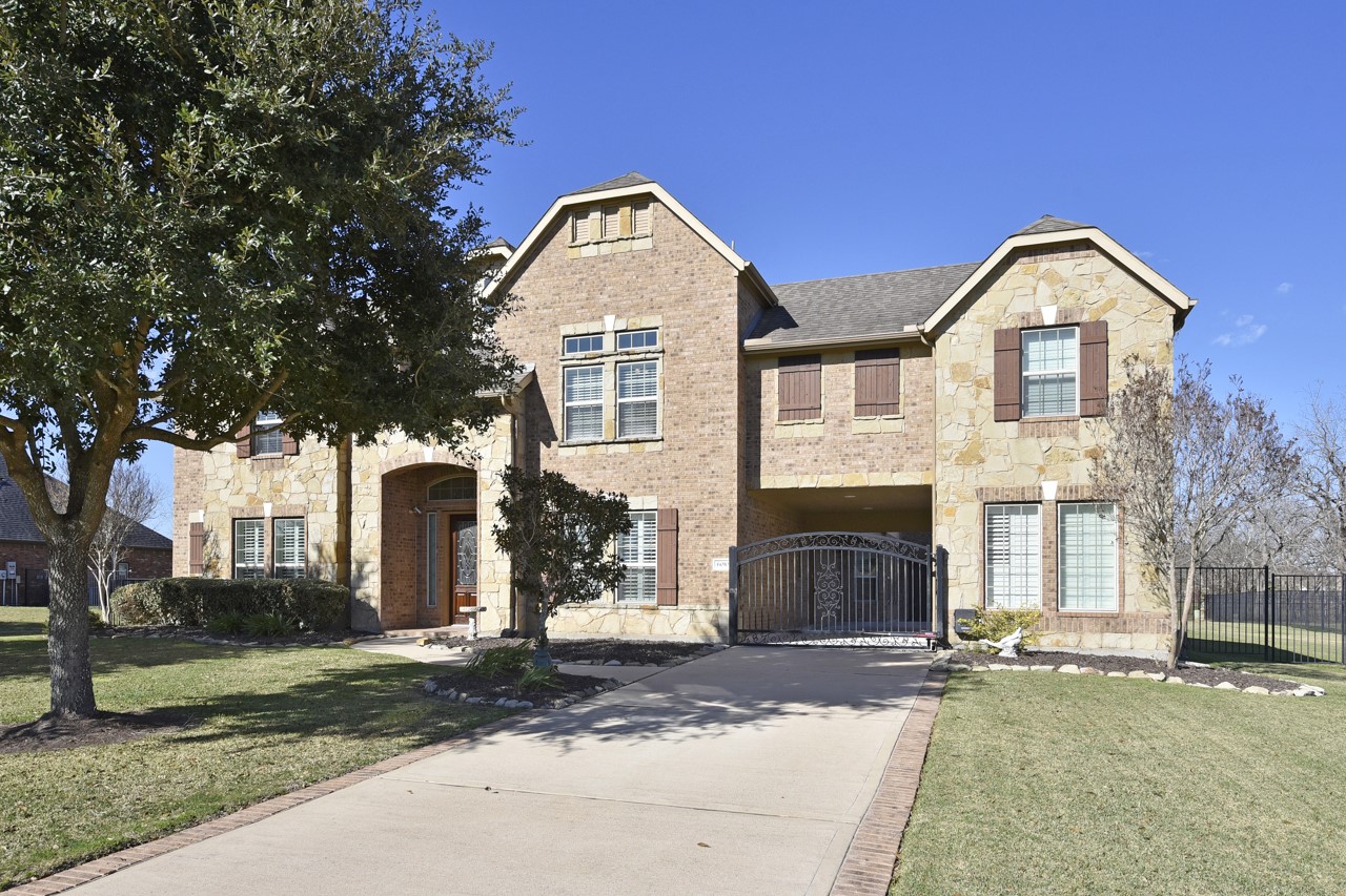 Listing photo 3