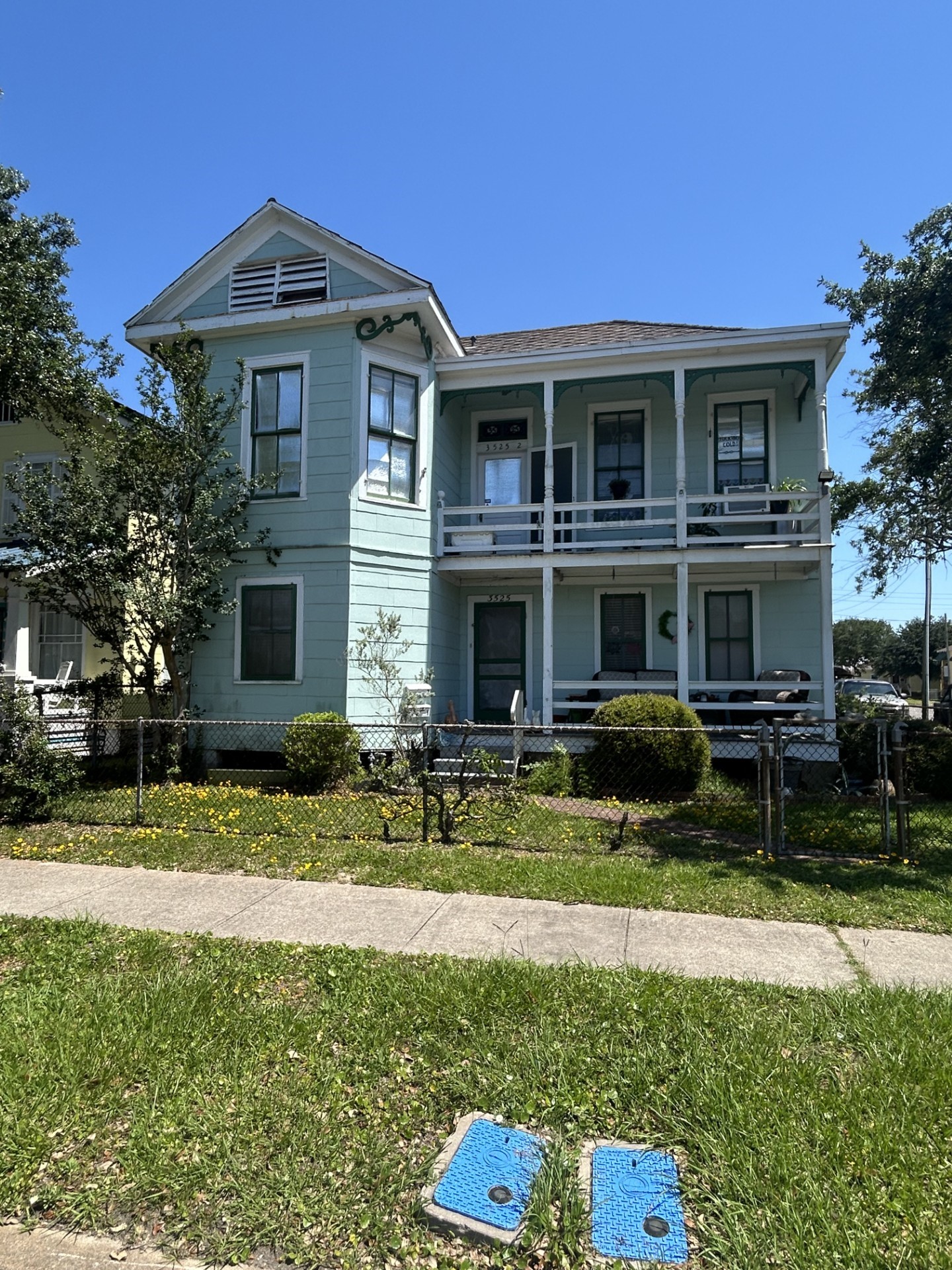 Listing photo 1
