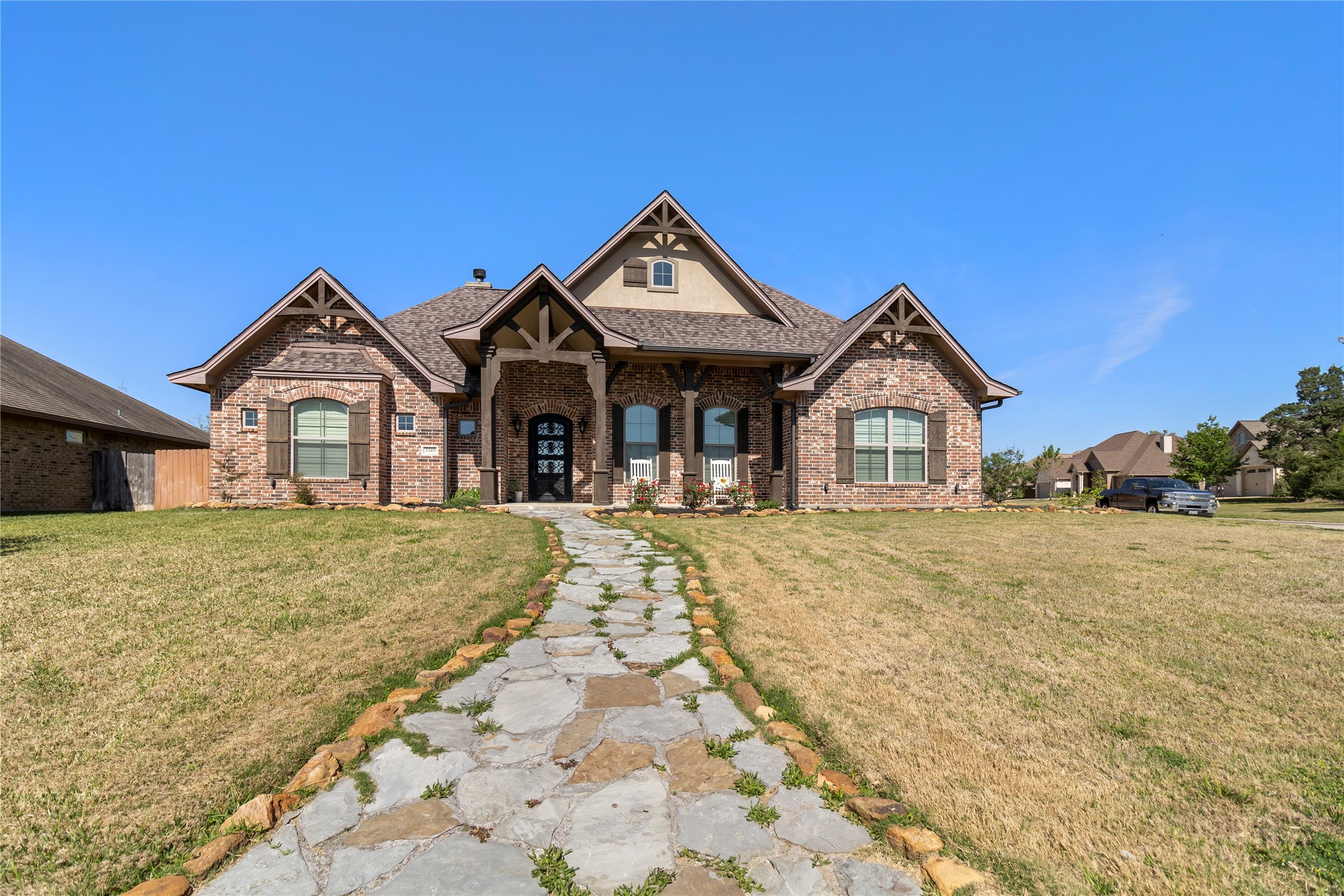 Listing photo 1