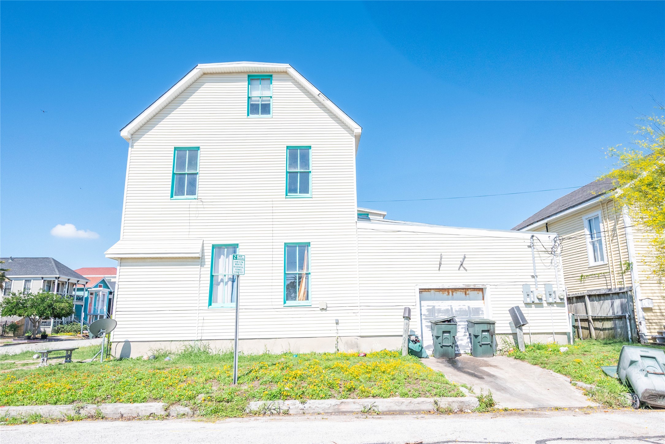 Listing photo 1