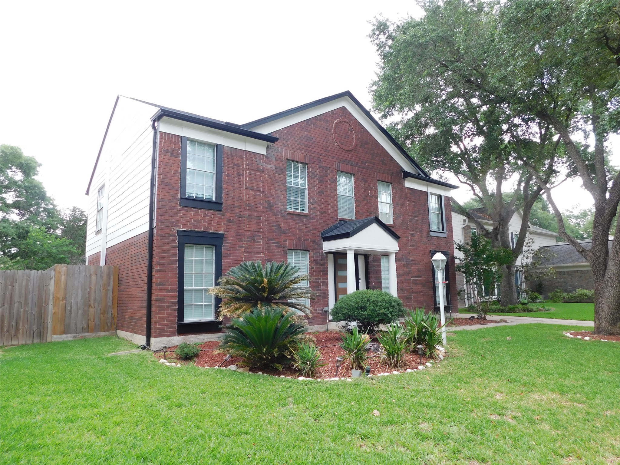 Listing photo 4