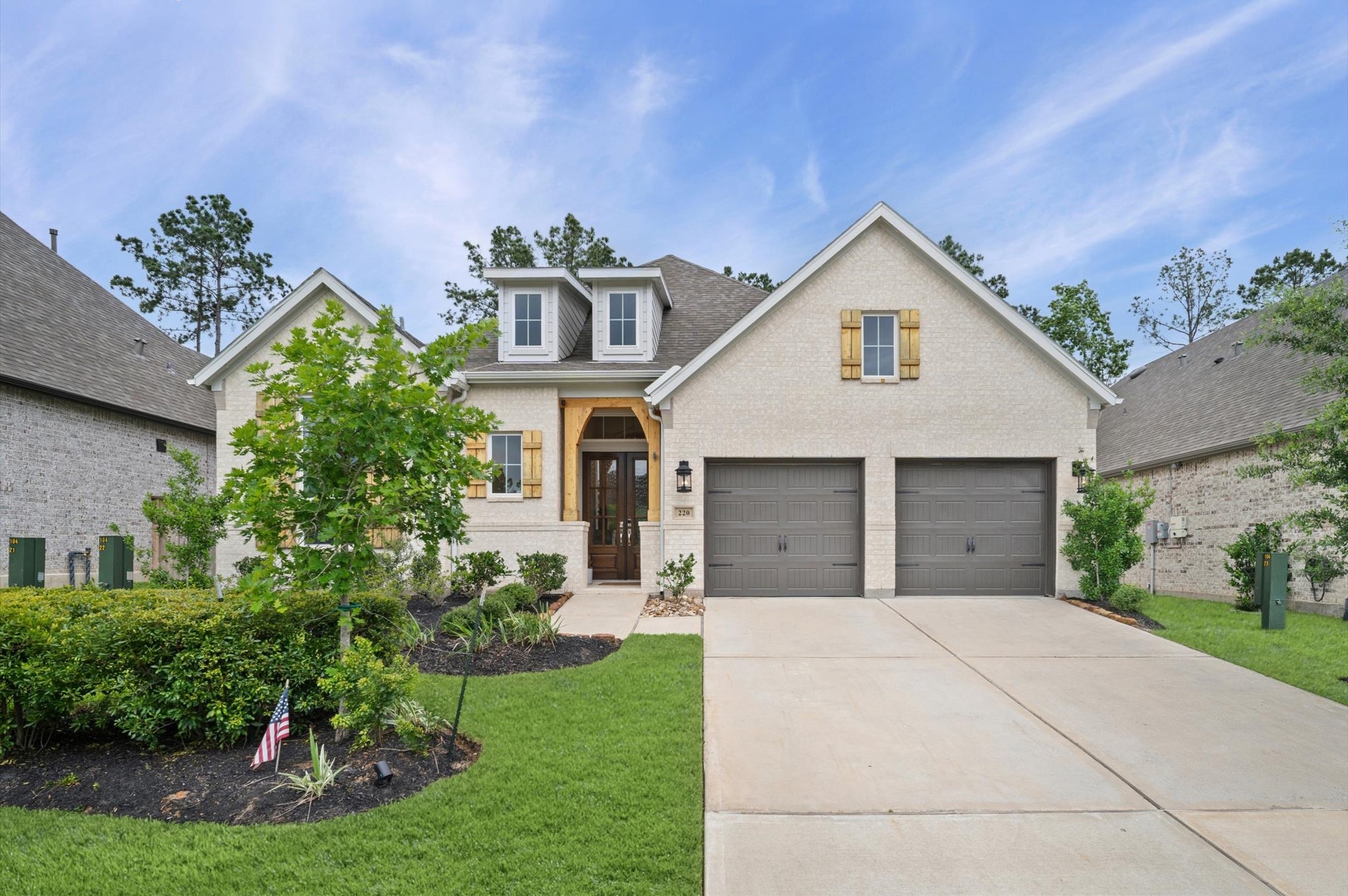 Listing photo 1