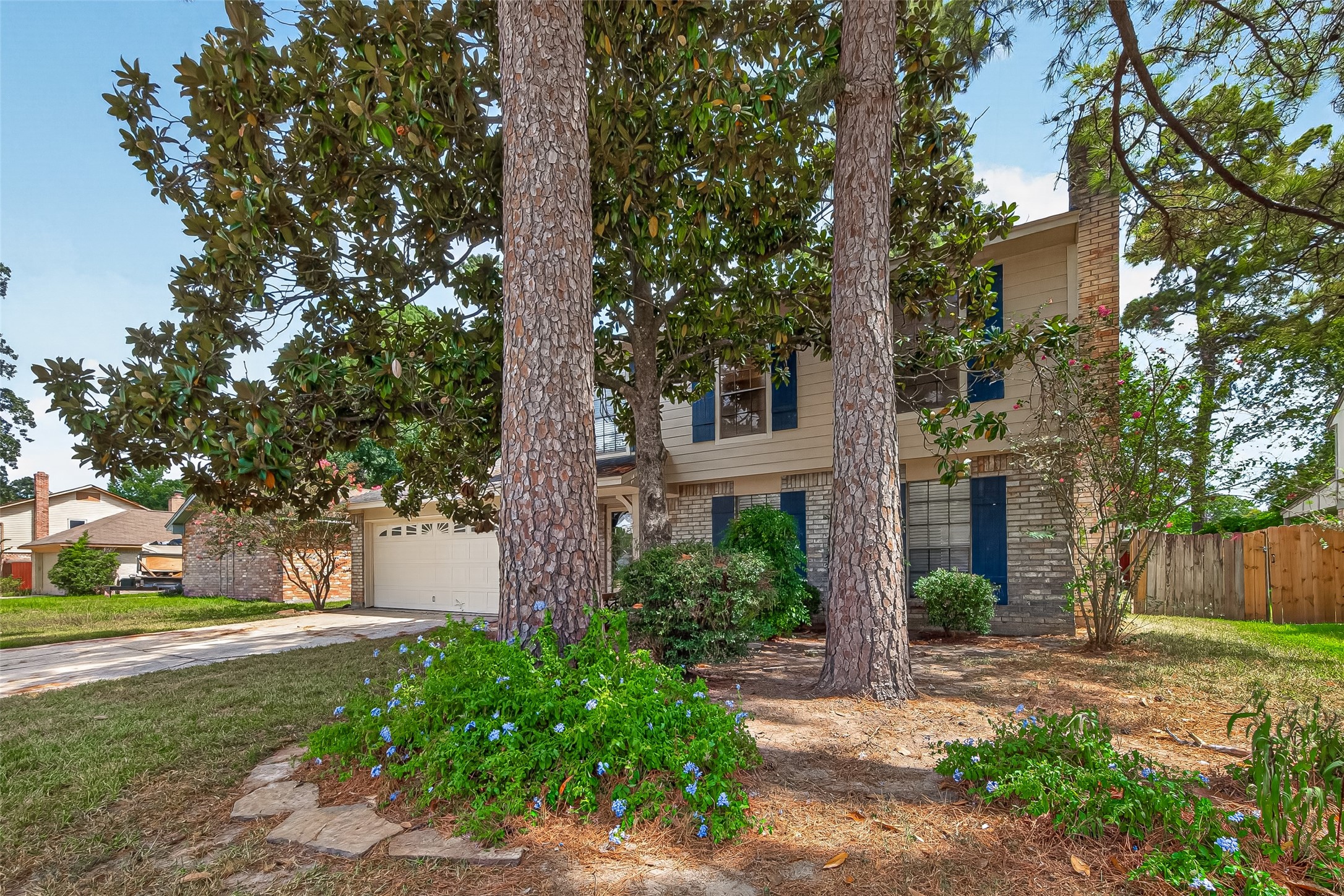 Listing photo 3