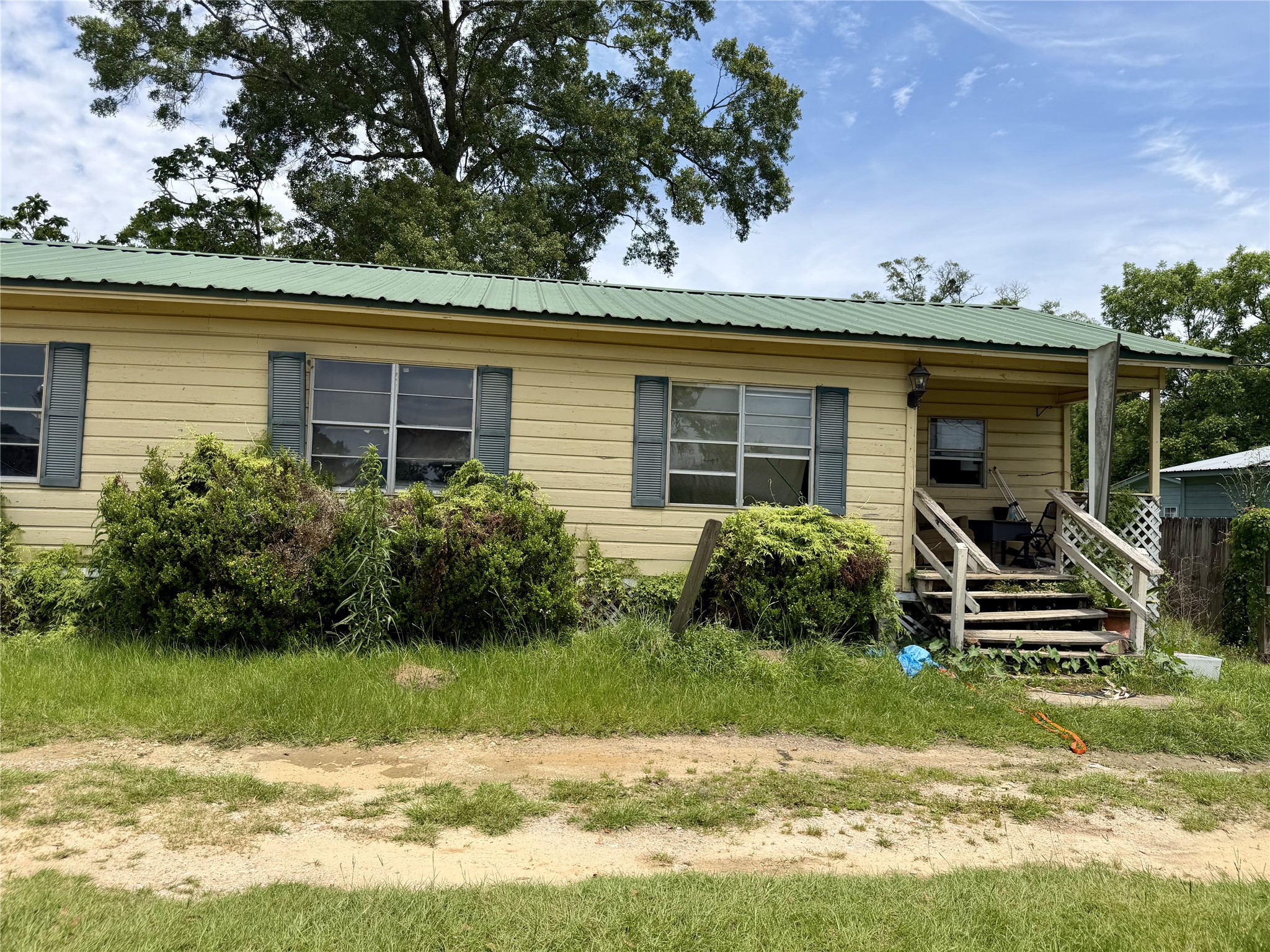 Listing photo 1
