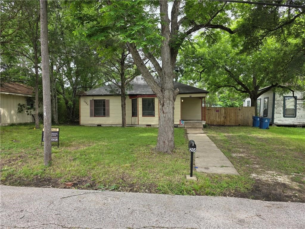 Listing photo 1