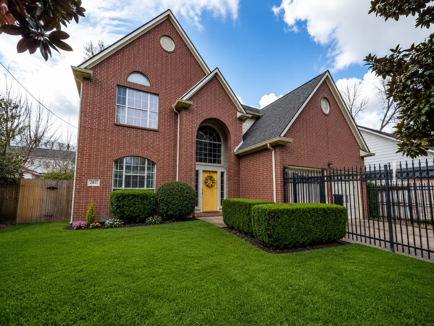 Listing photo 1