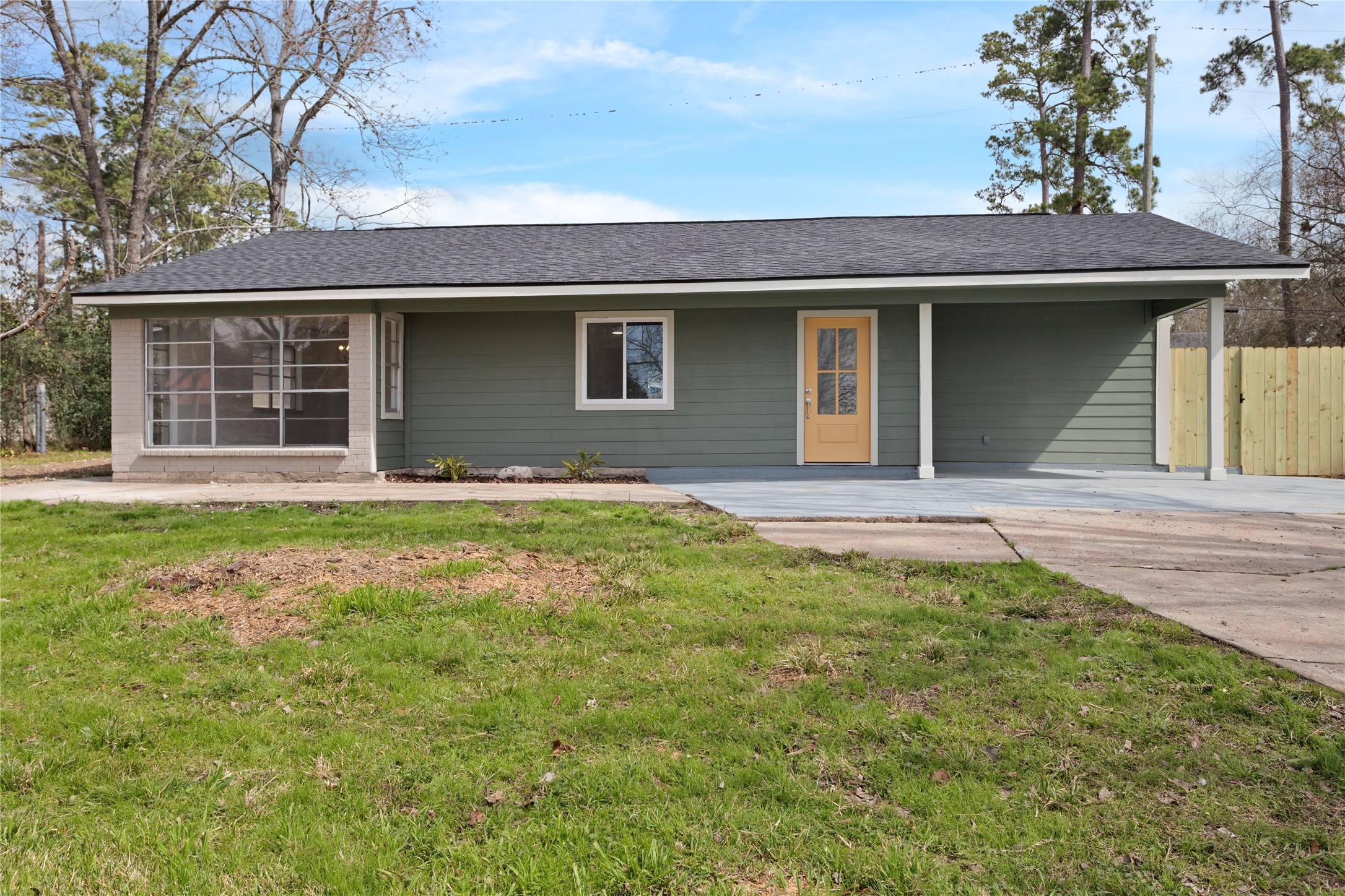 Listing photo 1