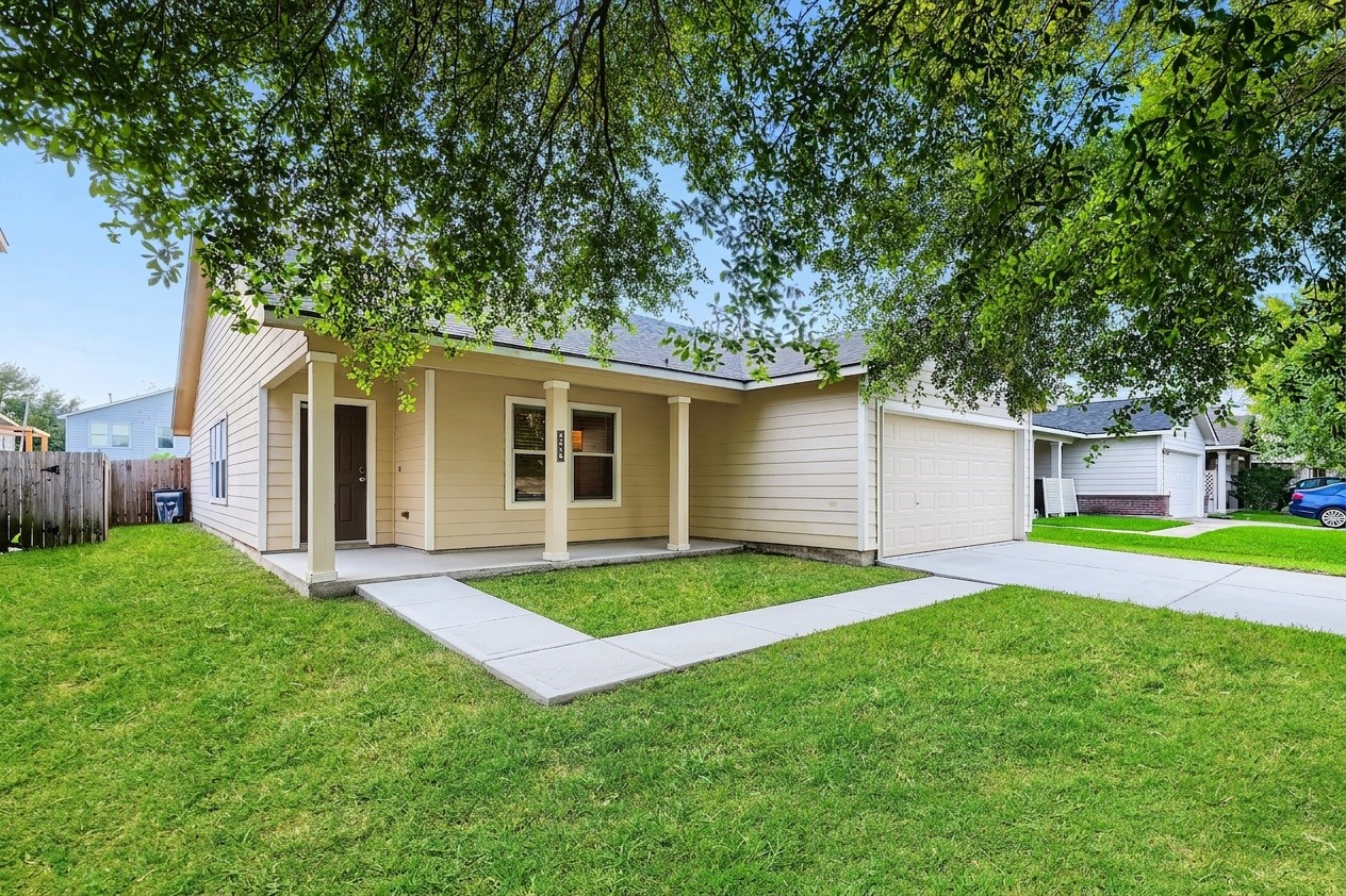 Listing photo 1