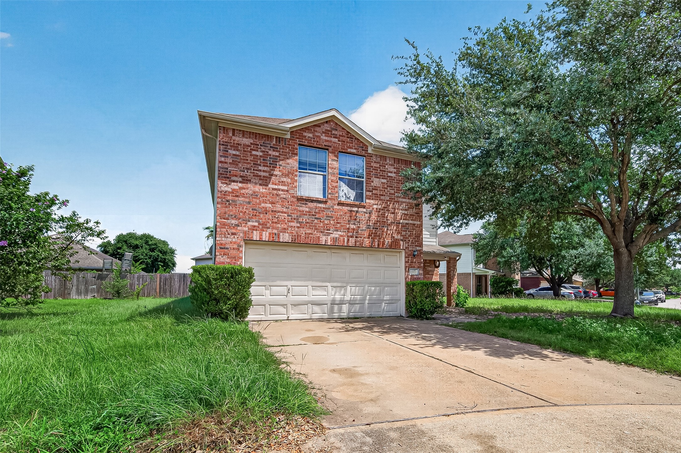 Listing photo 1