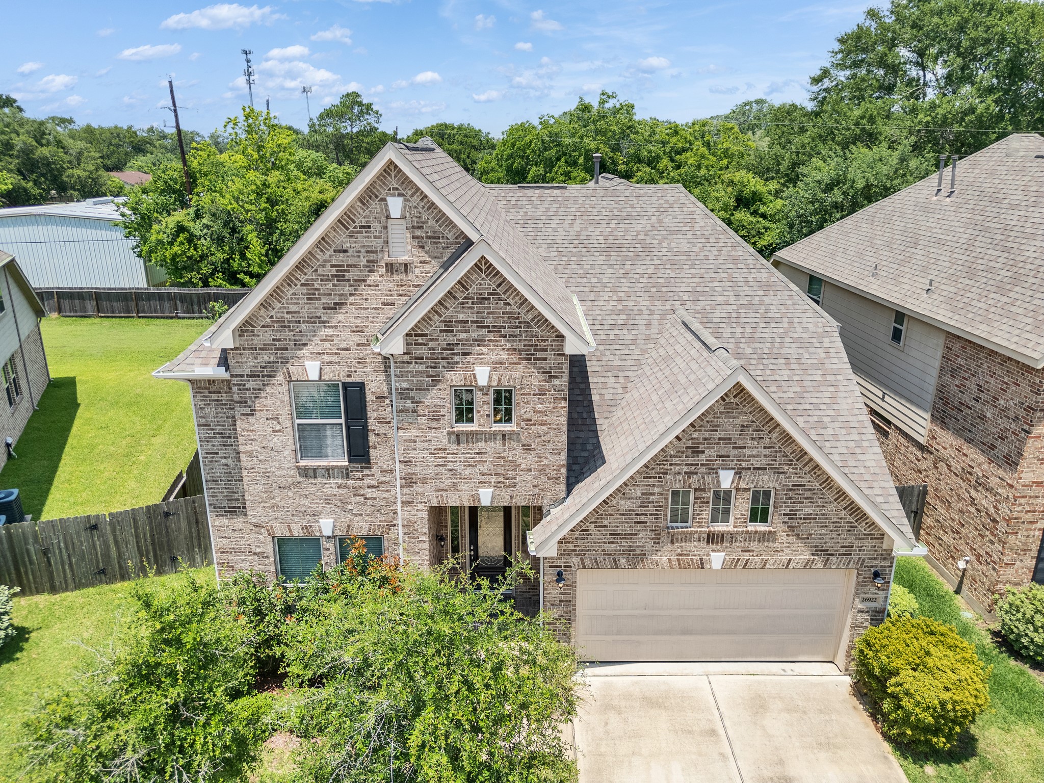 Listing photo 1