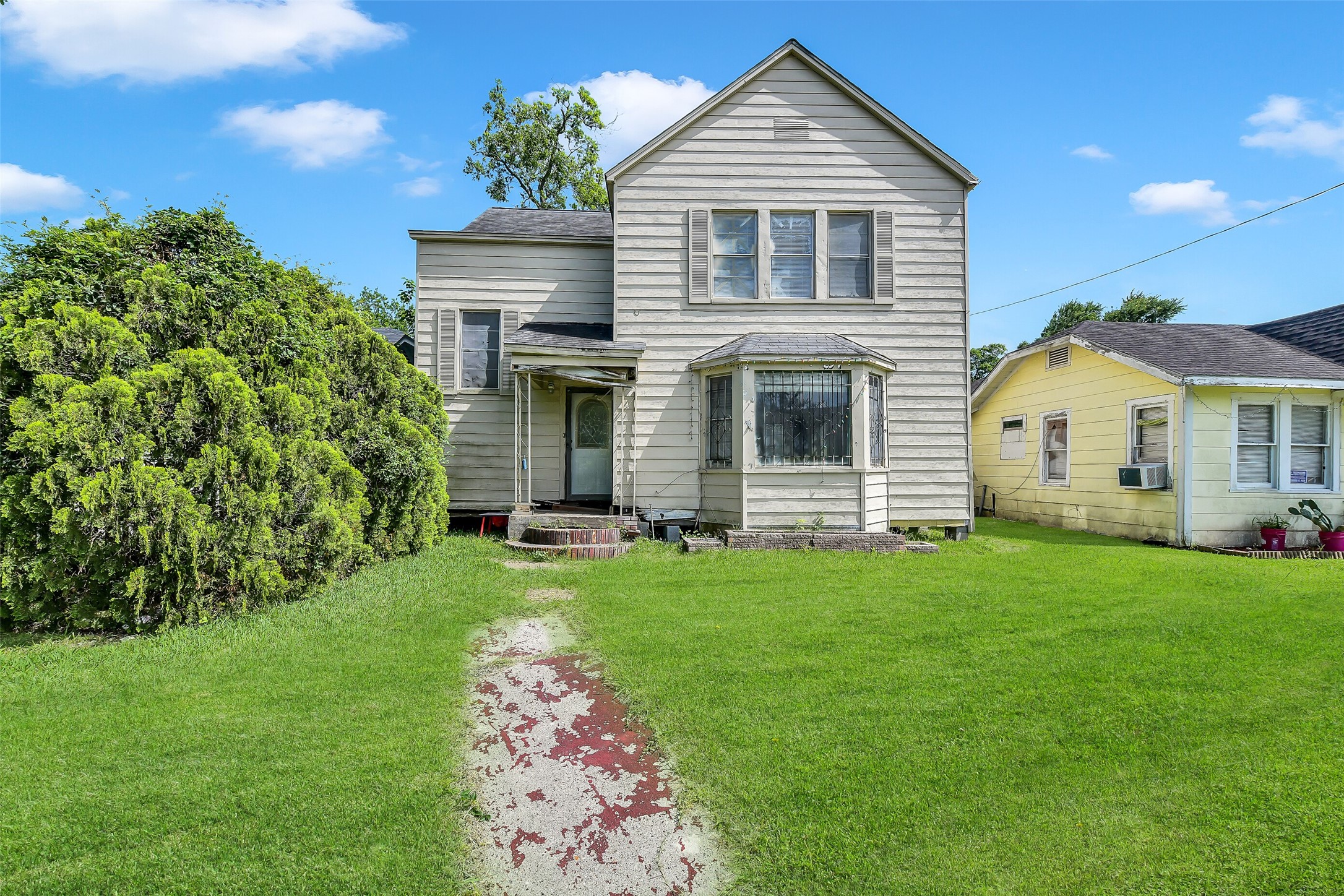 Listing photo 1