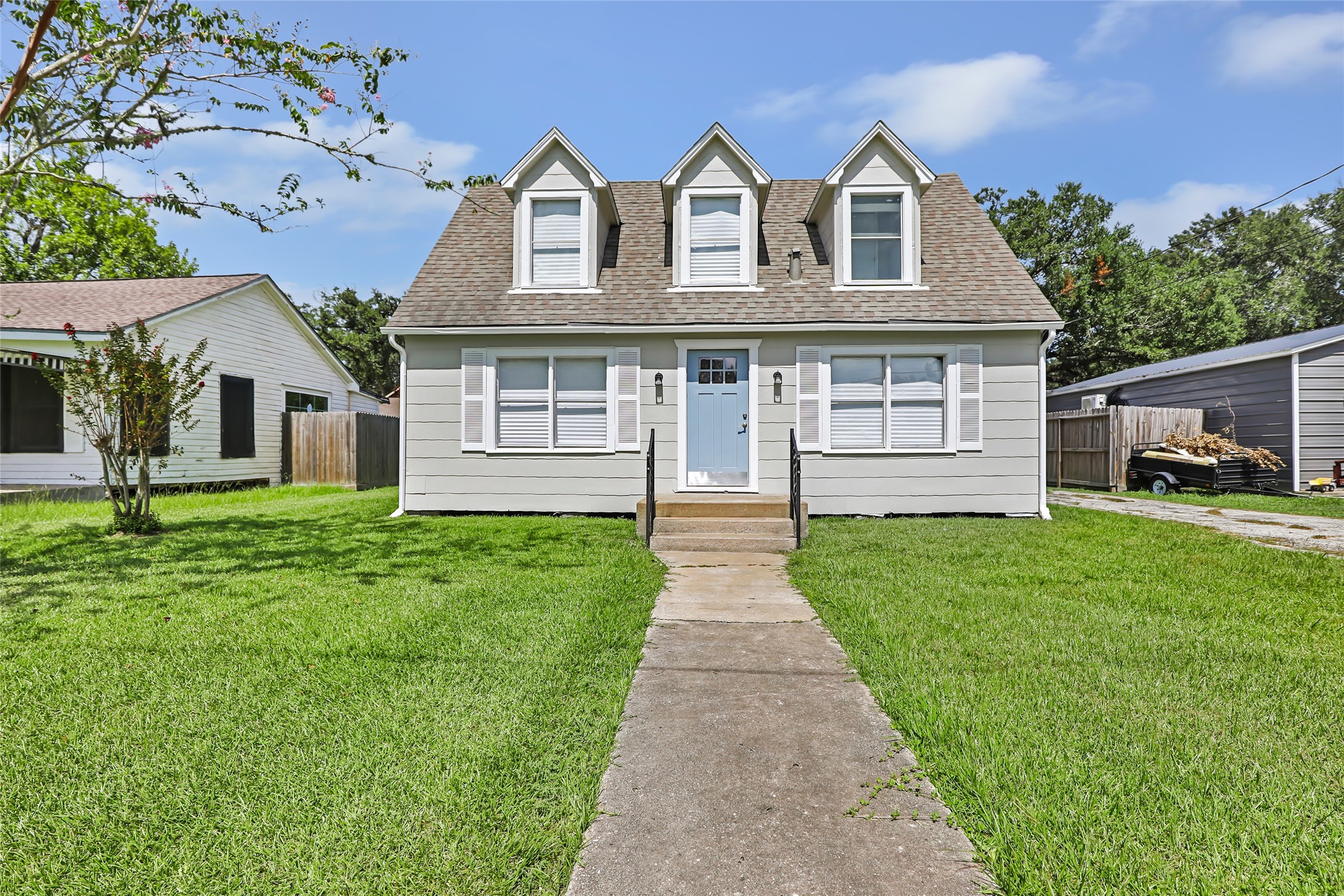 Listing photo 1