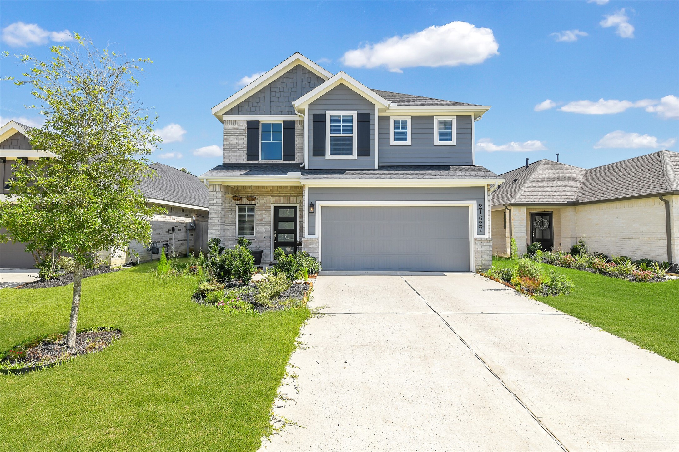 Listing photo 1